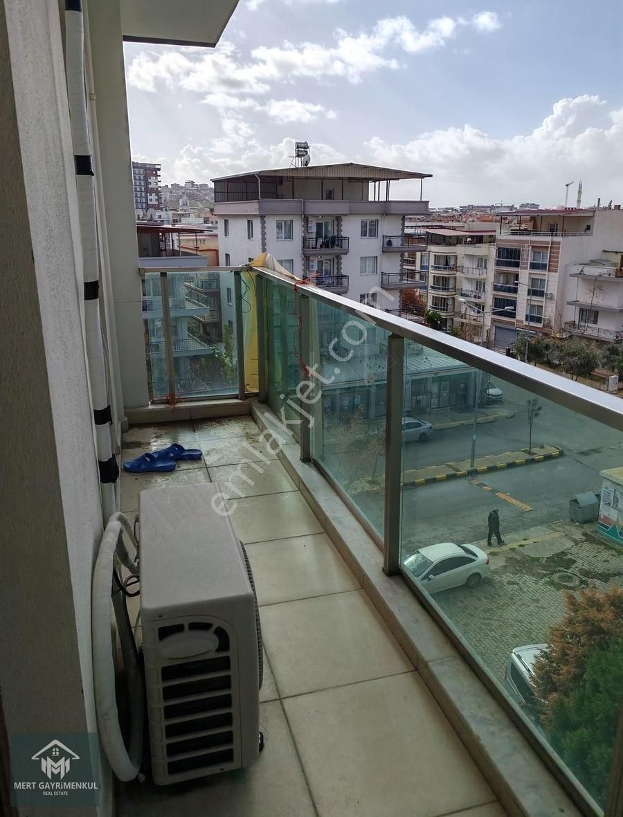 Uğurmumcu Mahllesinde Satılık Lüks Dublex 3+1 Daire - Görsel 8