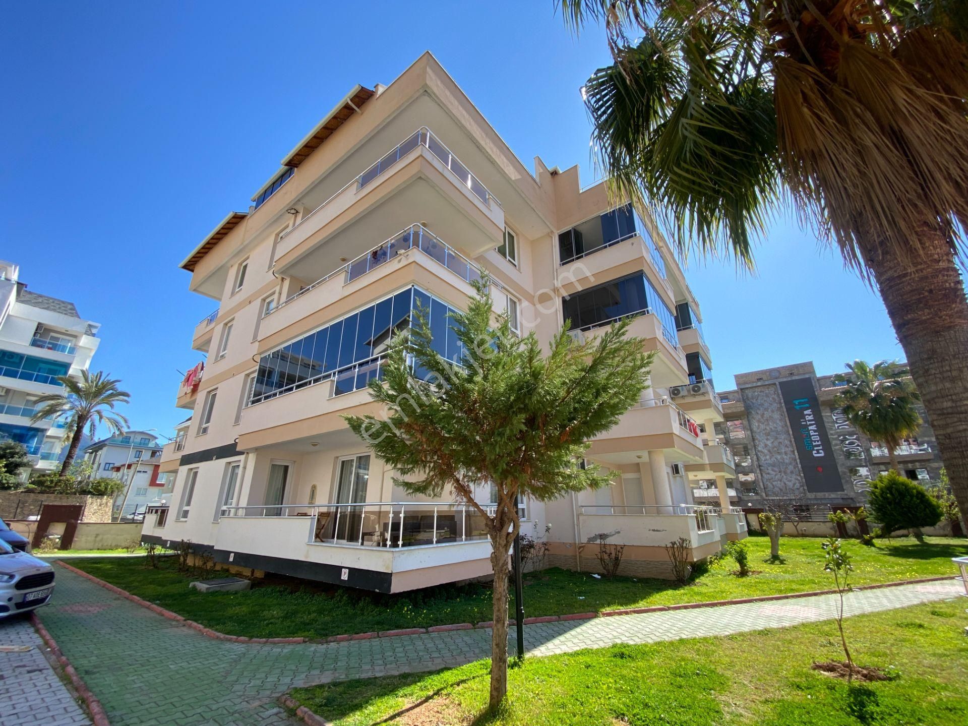 Alanya Oba Satılık Daire Oba Mh Hastane Bölgesinde Site İçi 3+1 Satılık Daire