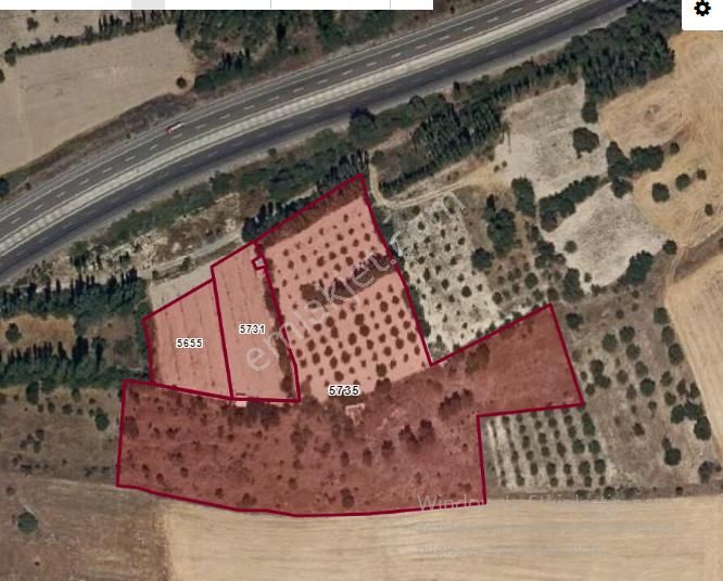 Özpınar,dan Çavuş Köyü Satılık 14 395 M2 Yol Kıyısı 60 M . Ceviz Bahçesi - Görsel 30