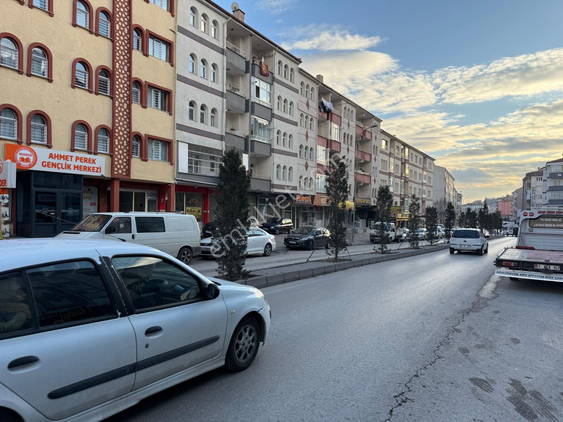 Niğde Merkez Şahinali Satılık Dükkan & Mağaza E.gökal Amas Yolu Üzeri Cadde Cepheli 250 M2 Satılık Dükkan!!!