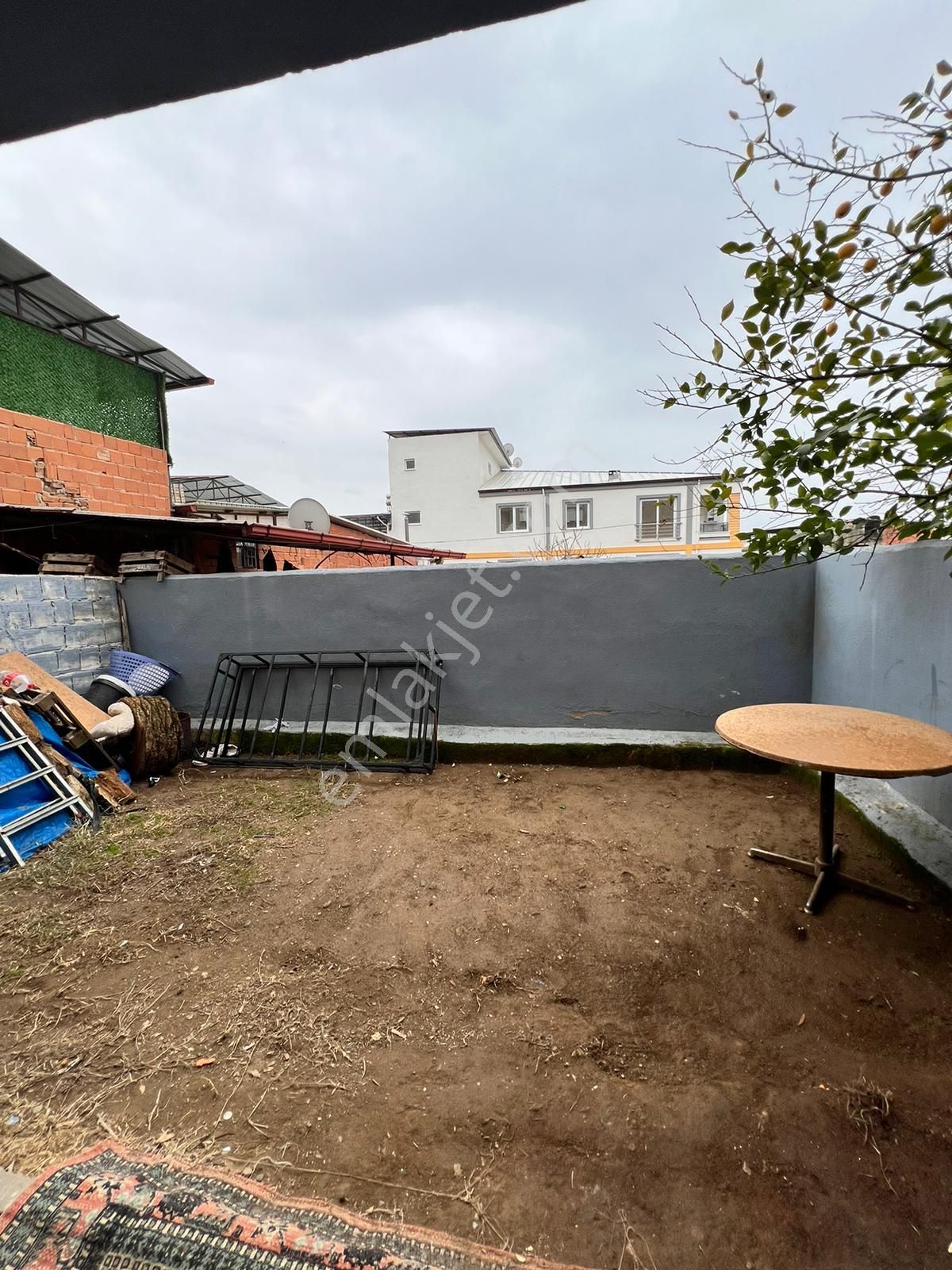 Nazilli Yıldıztepe Satılık Daire Yıldıztepe Mh. Yıldıztepe Camii Mevkii , Bahçe Katı