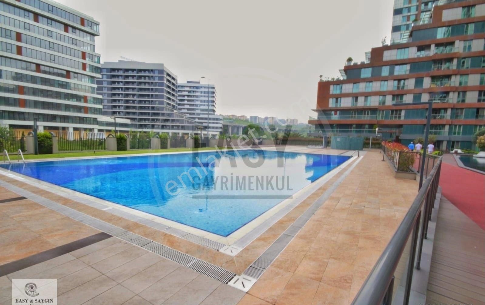 Sarıyer Ayazağa Satılık Residence Vadistanbul Teras Sitesinde 1+1 Satılık ***boş***daire Balkonlu