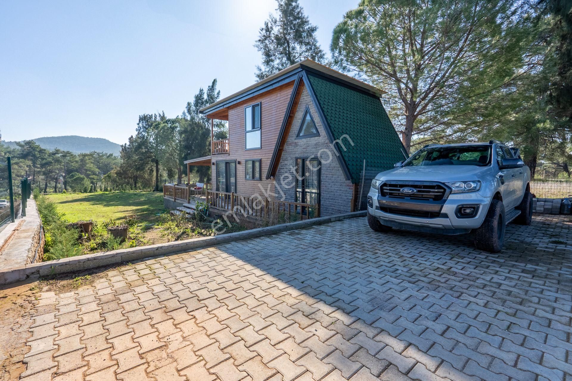 İzmir Menderes Yeniköy Satılık Özel Yapım Ahşap Ev Ve Bahçesi - Görsel 5