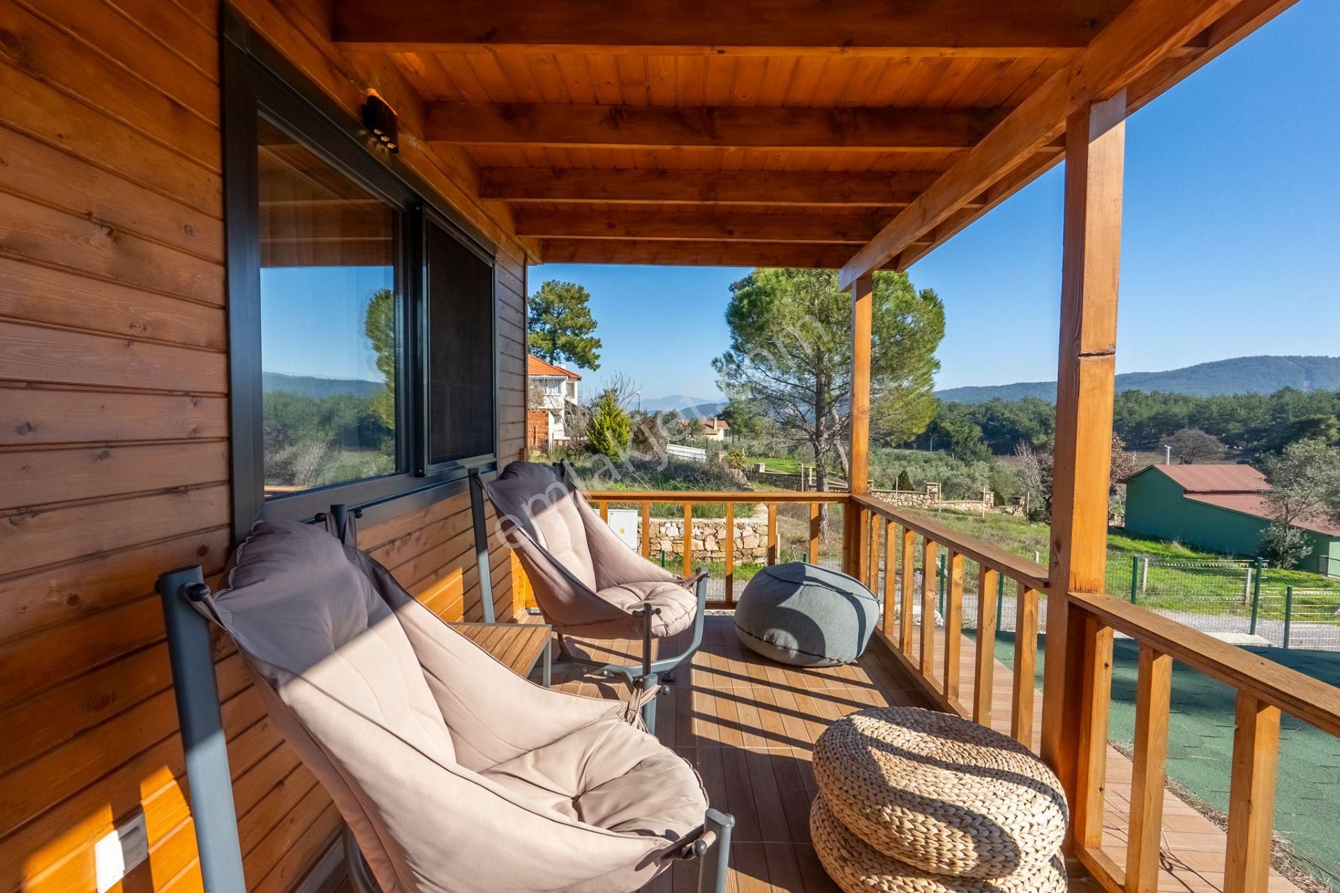 İzmir Menderes Yeniköy Satılık Özel Yapım Ahşap Ev Ve Bahçesi - Görsel 24