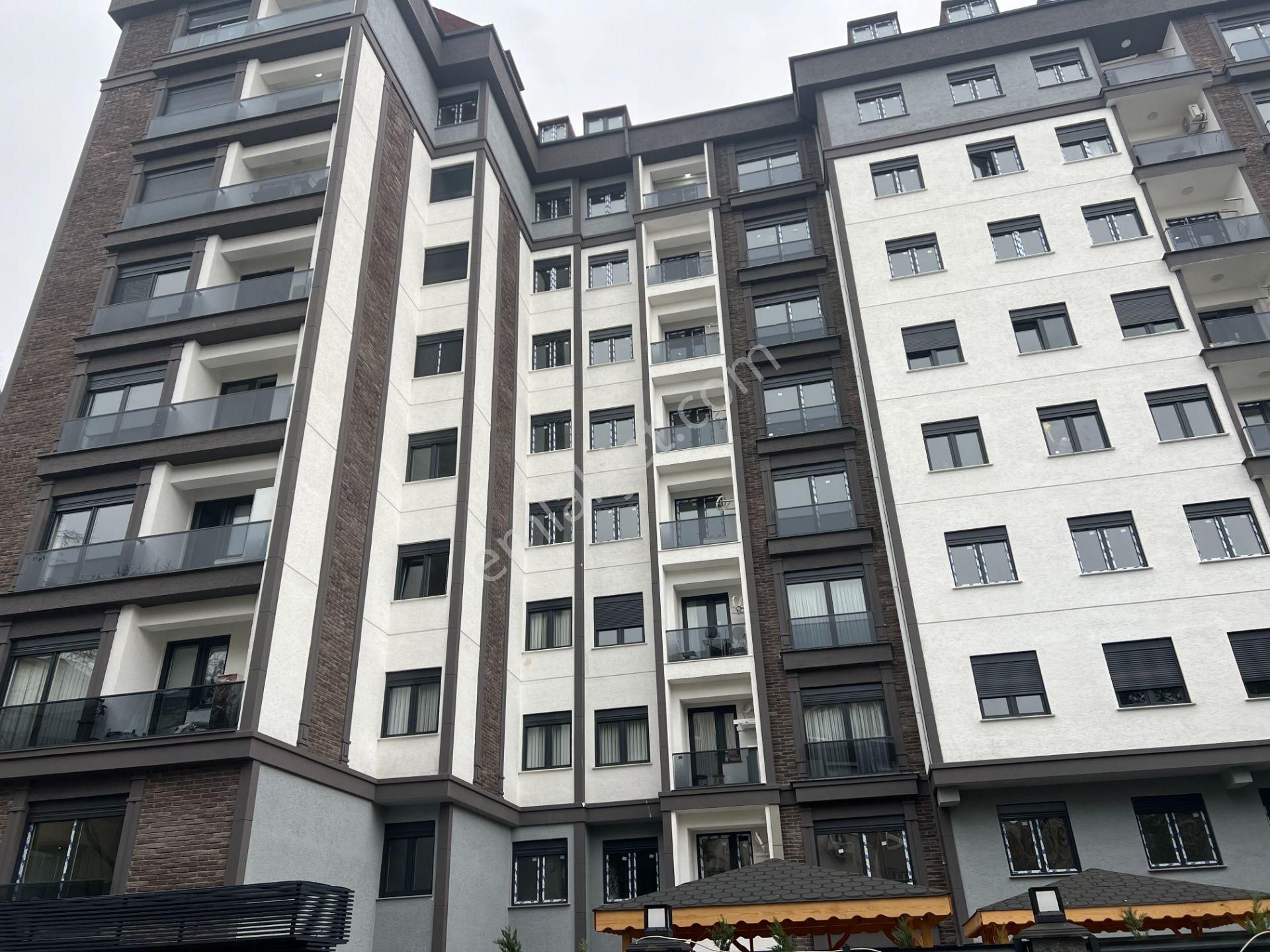 Pendik Yeni Okula Yakın Kiralık Daire Saklı Bahçe Konaklarında Marmaraya Yakın 2+1 Sıfır Daire