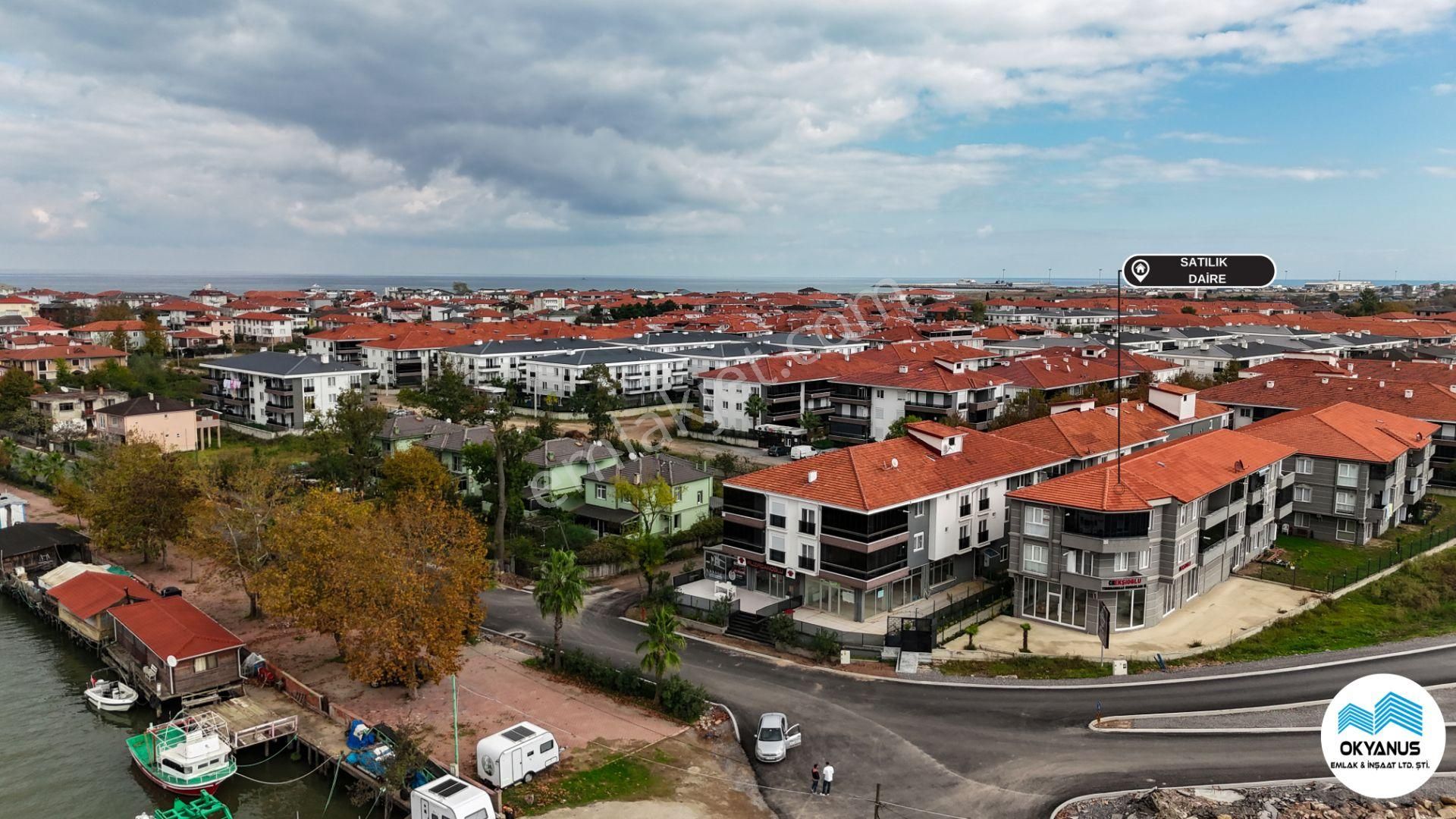 Karasu Yalı Satılık Daire Karasu Da Cadde Üzerinde Mutfak Ayrı 2+1 Fırsatı