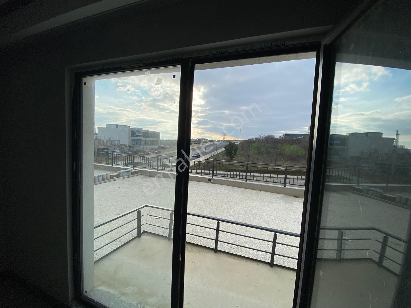 Ekşioğlu' Ndan Tekirdağ Süleymanpaşa Atatürk Mah 1+1 Satılık Ofis & Daire - Görsel 12