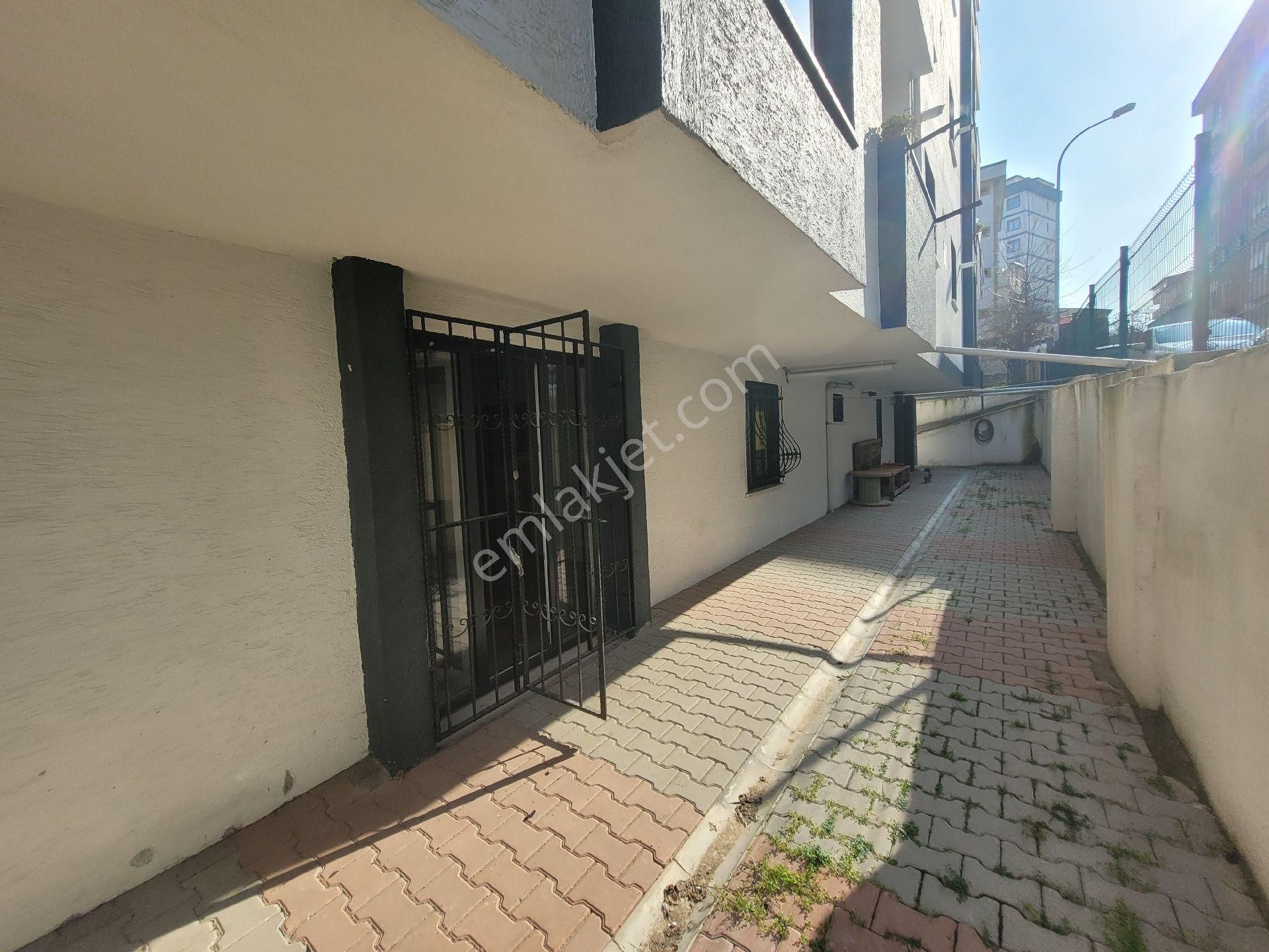 Çekmeköy Soğukpınar Satılık Daire Çekmeköy Soğukpınar Mah Satılık 2+1 70m2 Düz Giriş Daire