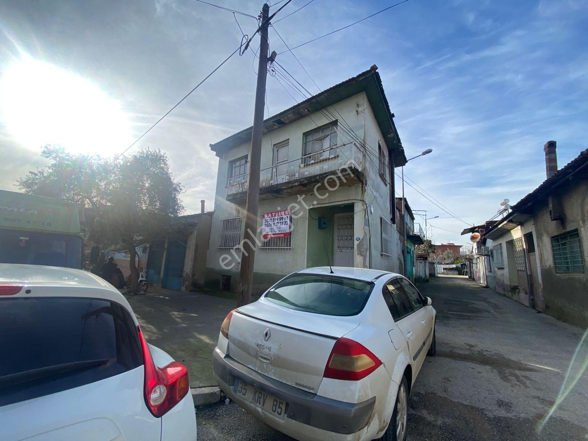 Gülcü Gayrimenkulden Emmioğlu Mahallesinde Satılık Müstakil Ev - Görsel 25