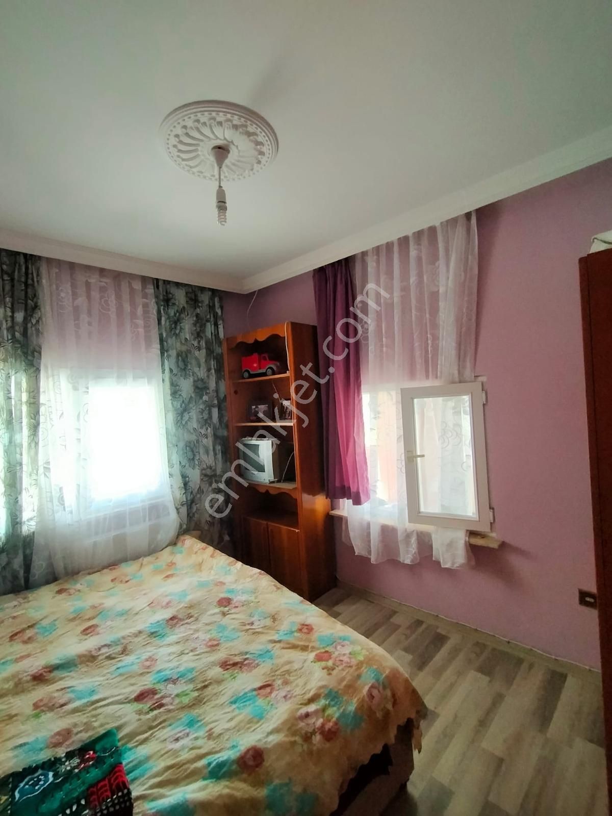 Dikili Güven Emlak'tan Gökçeağıl Köyünde Satılık Köy Evi - Görsel 28