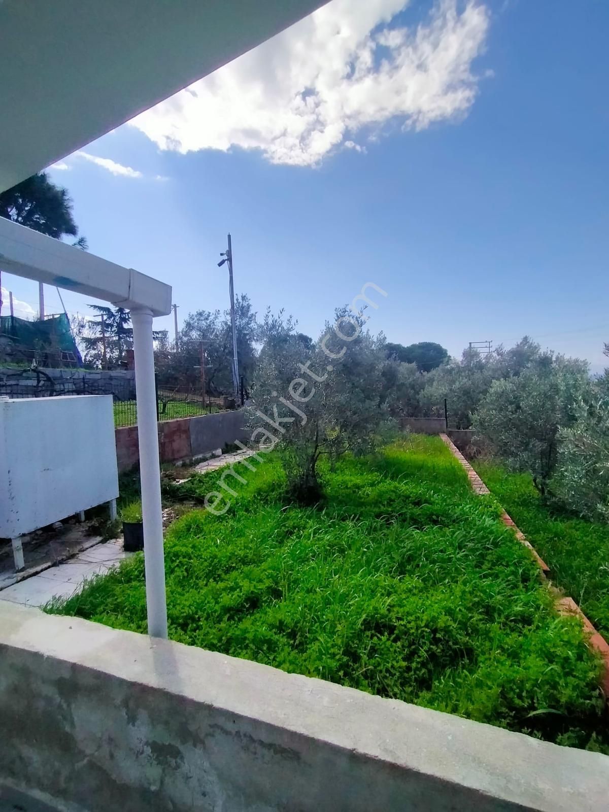 Dikili Güven Emlak'tan Gökçeağıl Köyünde Satılık Köy Evi - Görsel 6