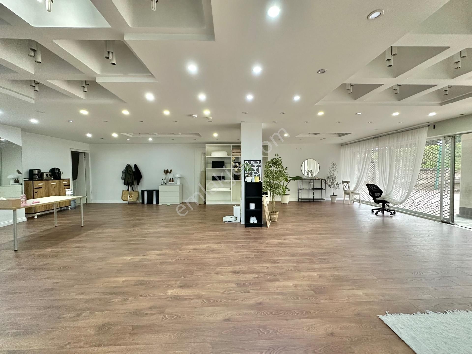 Bornova Mtk Sitesi'nde Satılık 4 Katlı 800 M2 İşyeri - Görsel 5