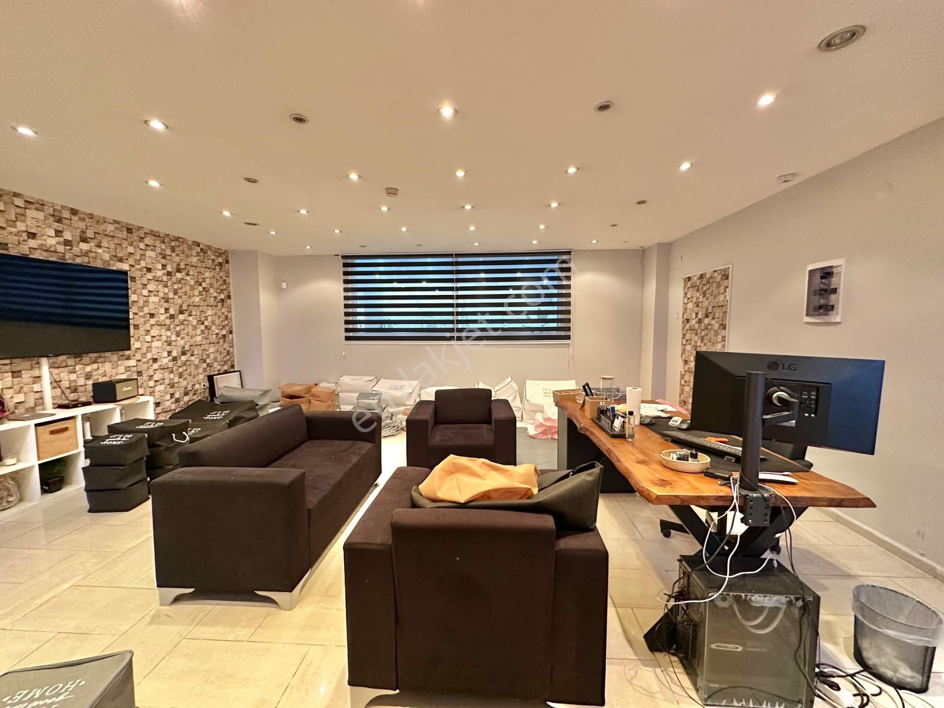 Bornova Mtk Sitesi'nde Satılık 4 Katlı 800 M2 İşyeri - Görsel 10