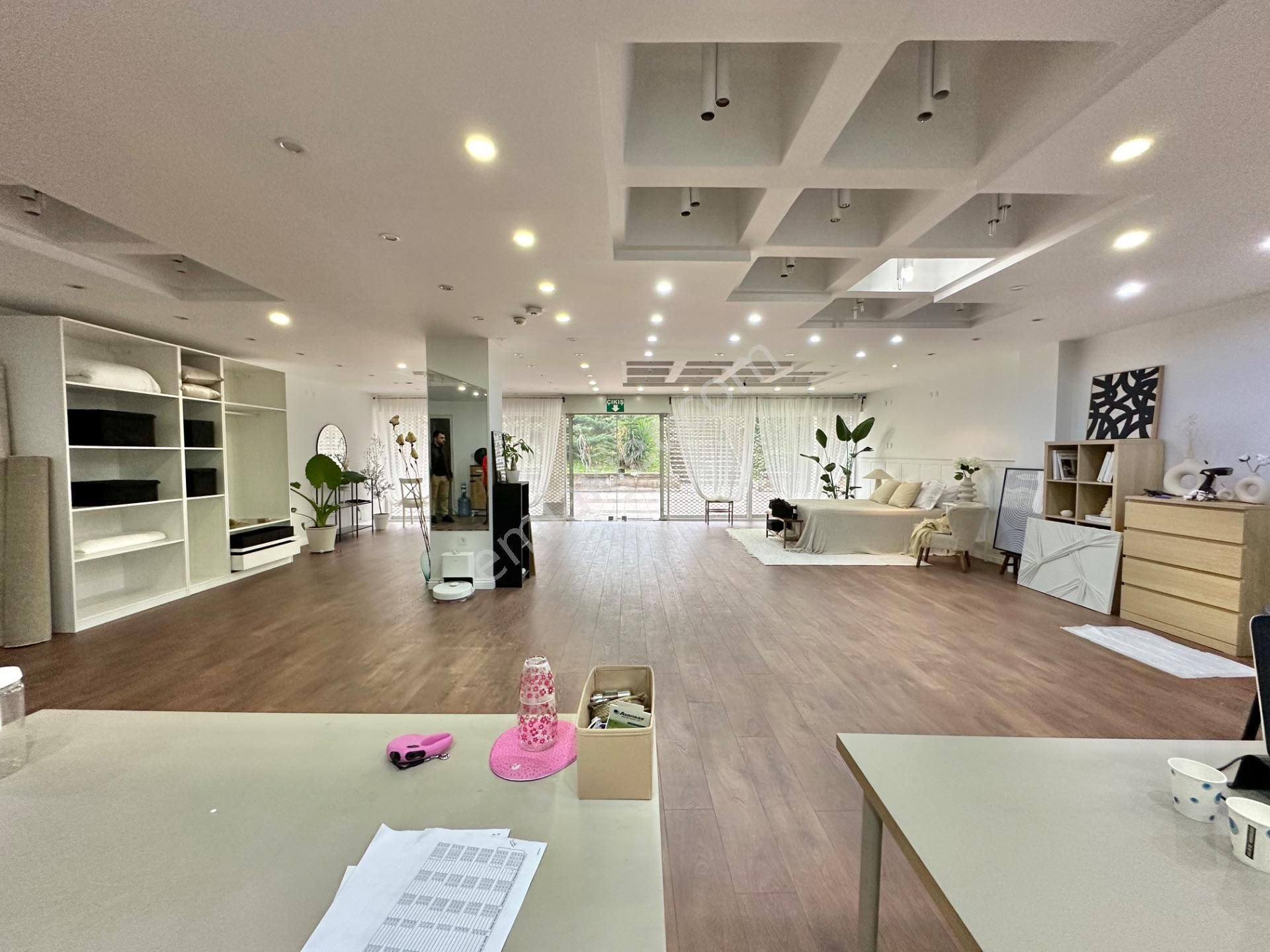 Bornova Mtk Sitesi'nde Satılık 4 Katlı 800 M2 İşyeri - Görsel 6