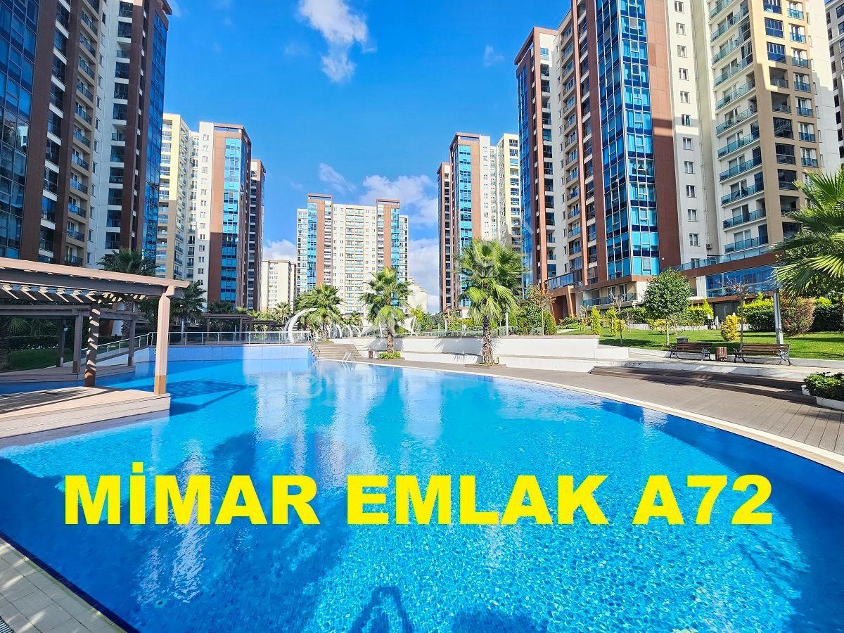 Beylikdüzü Cumhuriyet Satılık Residence Beylikdüzü Demir Romance Sitesi Satılık 3:5+1=196m2 Lüx Daire