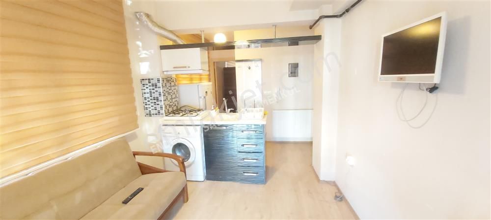 Pamukkale Yunusemre Kiralık Daire Ender Uysaldan Bursa Caddesine Yakın 1+1 Eşyalı Apart Isınması Bireysel Kombiliir