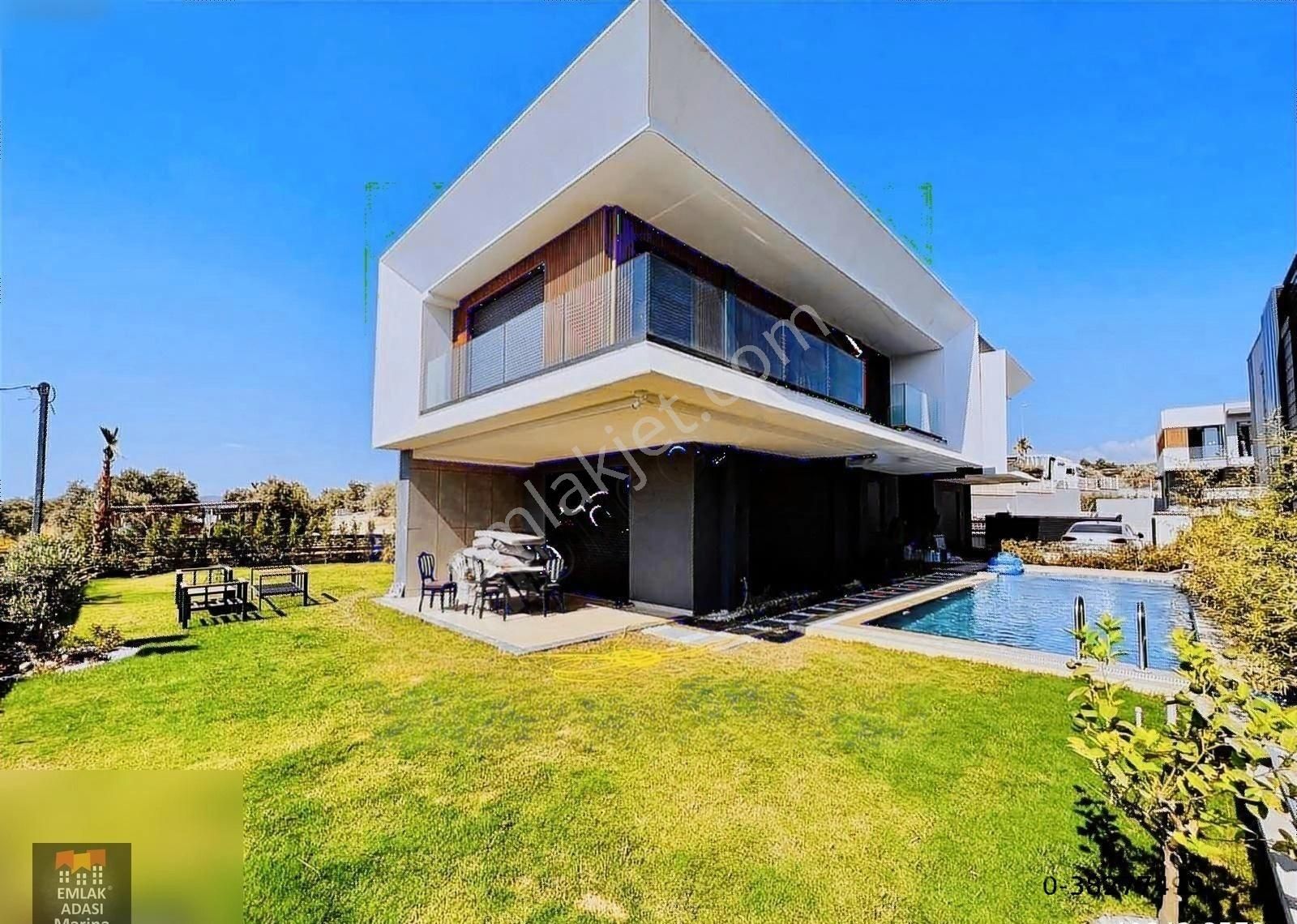 Kuşadası Soğucak Satılık Villa Kuşadsası Soğucak Full Eşyalı Deniz Manzaralı 4+1özel H. Villa