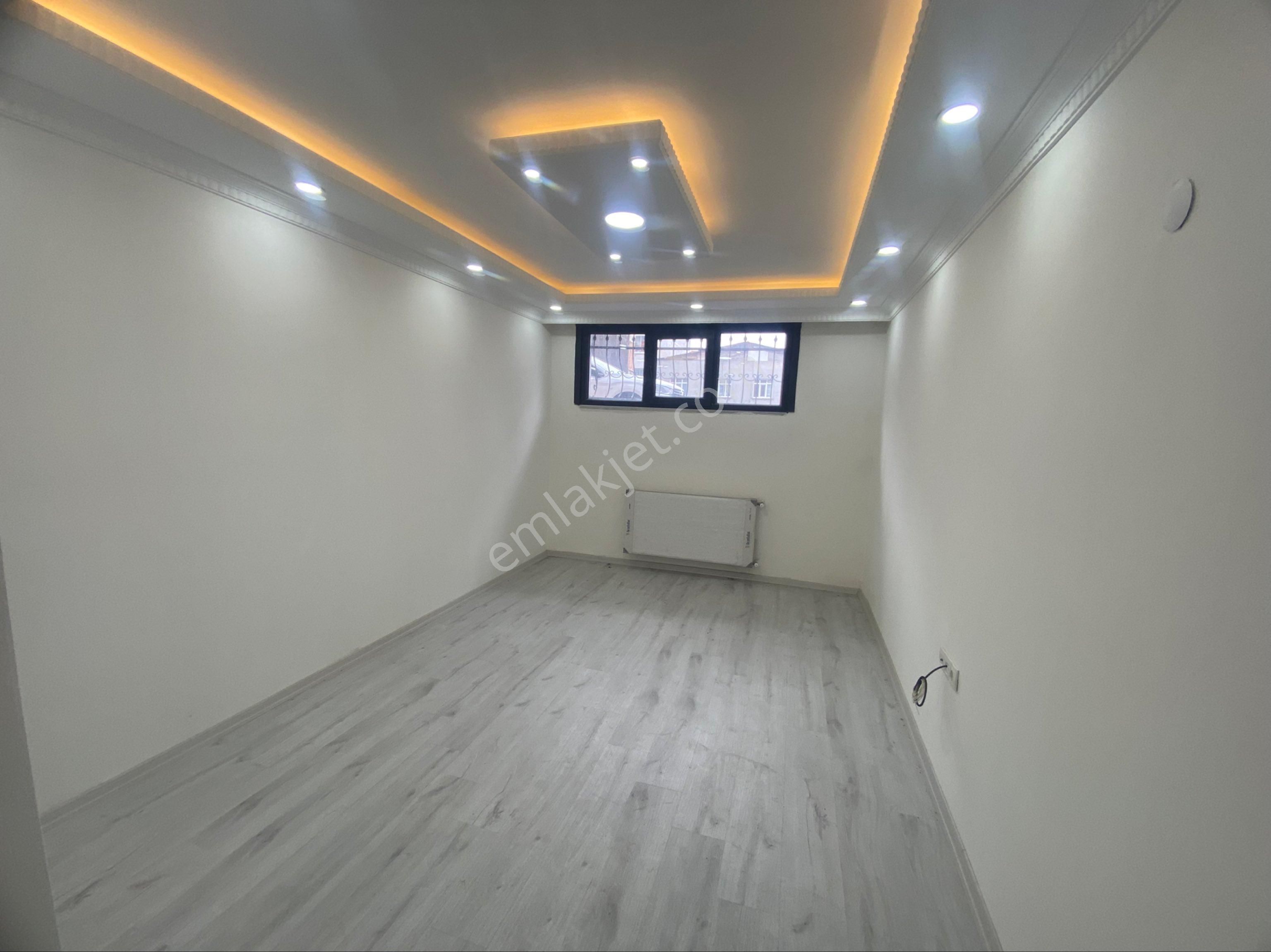 Başakşehir Altınşehir Satılık Daire Satılık Daire 85m2 2+1 Meydan Konumlu Daire Eray İnşaat Emlak