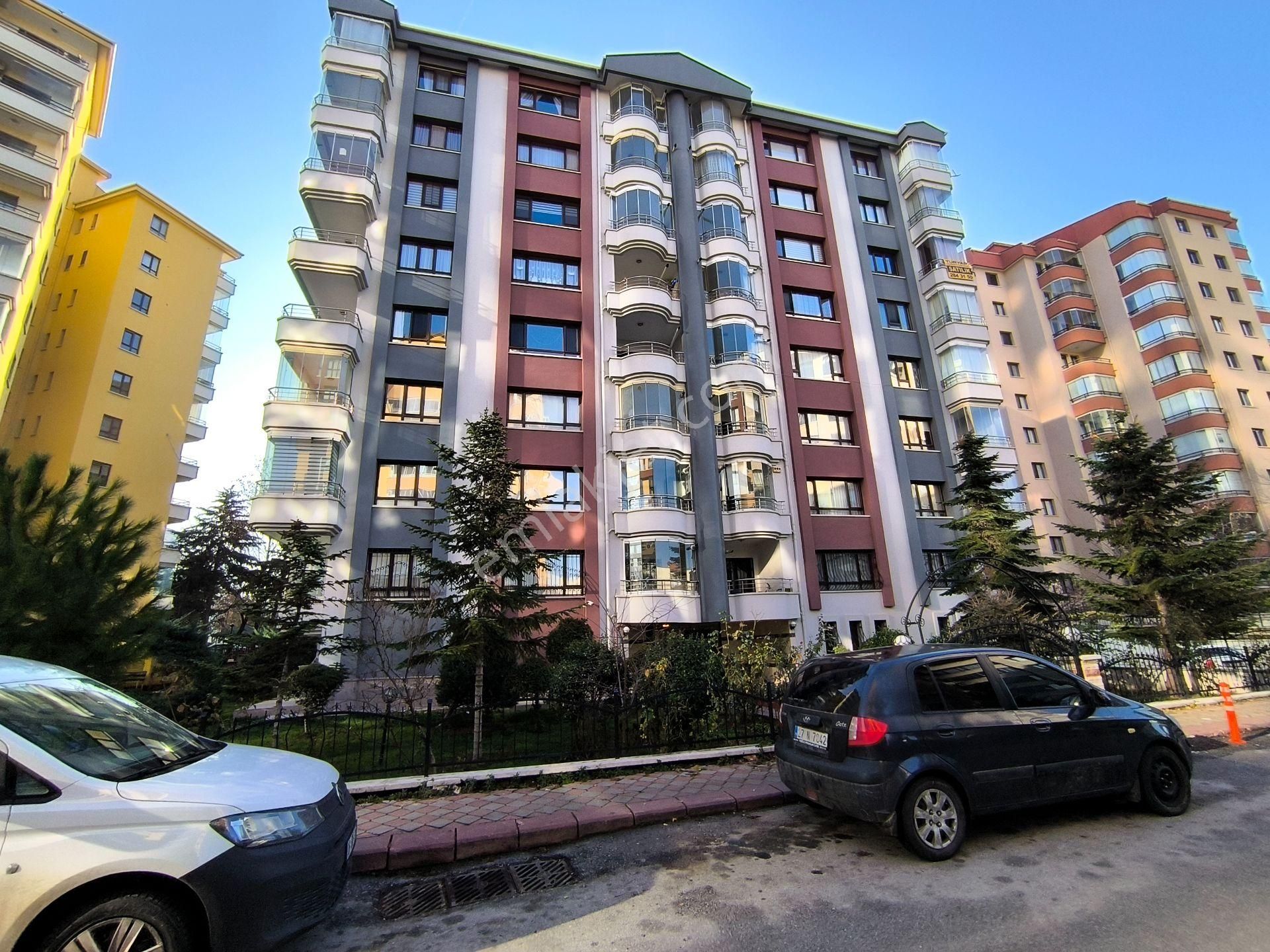 Çankaya Çukurambar Kiralık Daire Çukurambar'da 4+1 Aydınlık-ferah-keyifli Çalışma Ortamı