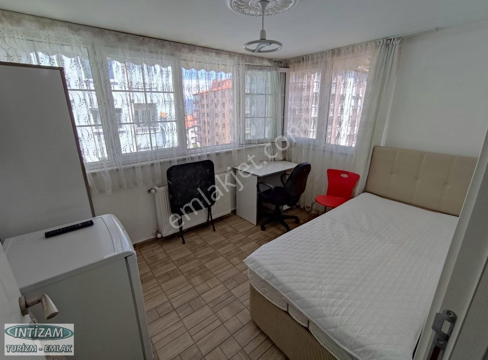 Isparta Merkez İskender Kiralık Daire Isparta Merkez Lc Waikiki'ye Yakın 2+1 Eşyalı Apart