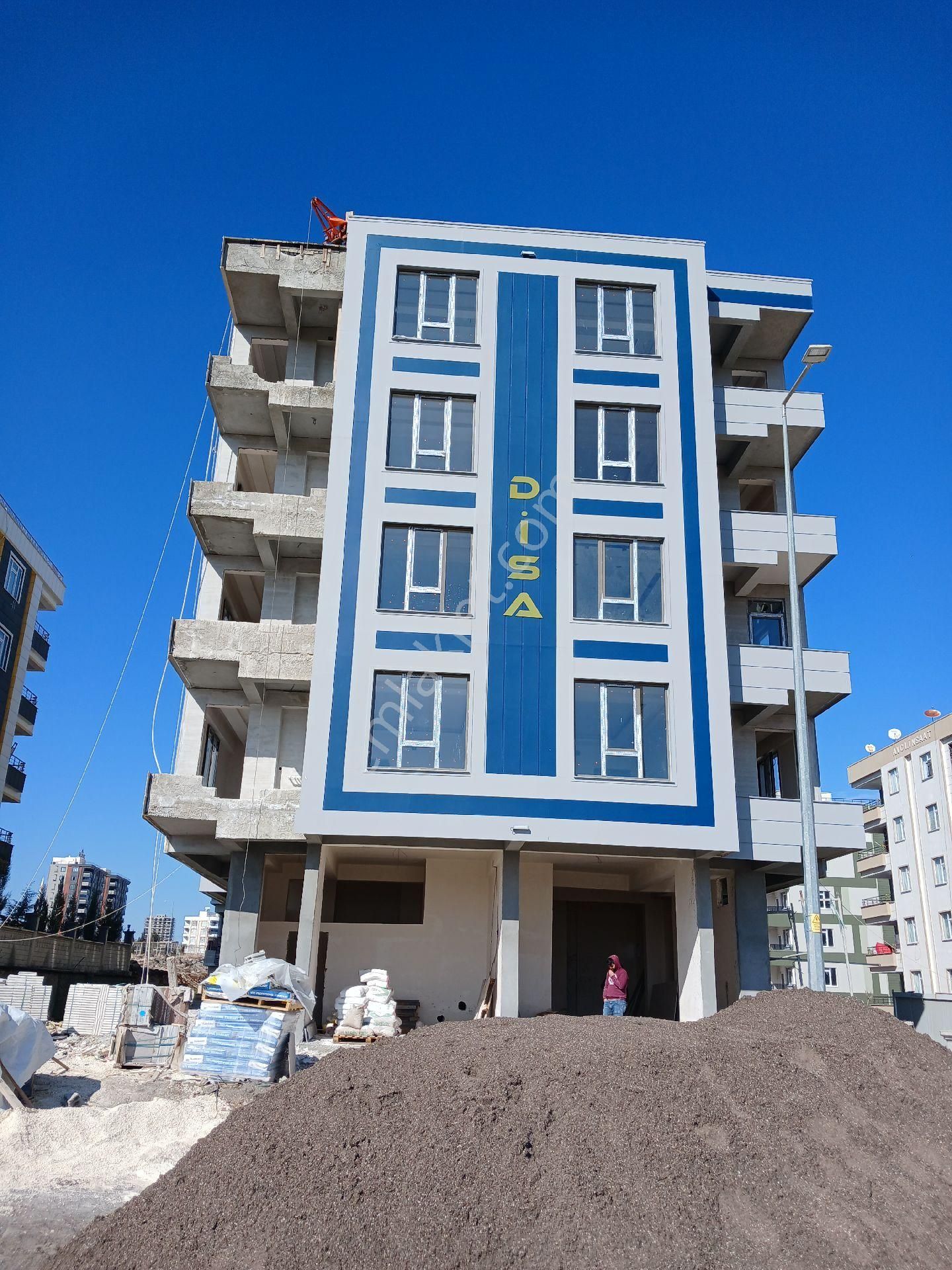 Karaköprü Seyrantepe Satılık Daire İlgi Kolejinin Yanında Disa İnşaattan 2+1 Yerden Isıtmalı Full +full Dairemiz Satılıktır