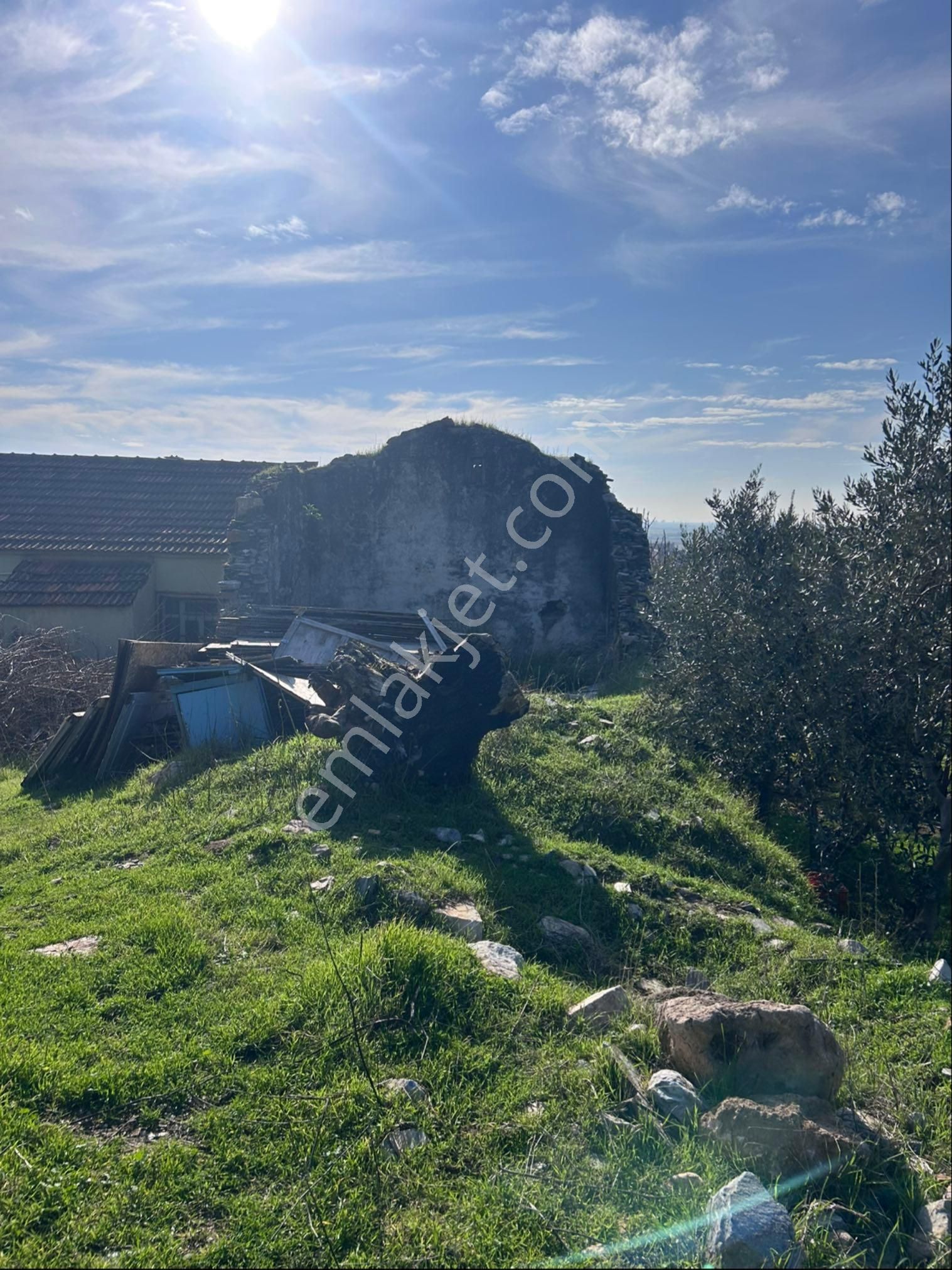 Söke Güllübahçe Satılık Villa İmarlı Söke Güllübahçe Mahallesin’de Satılık Villa Projesi Yanı Arsa