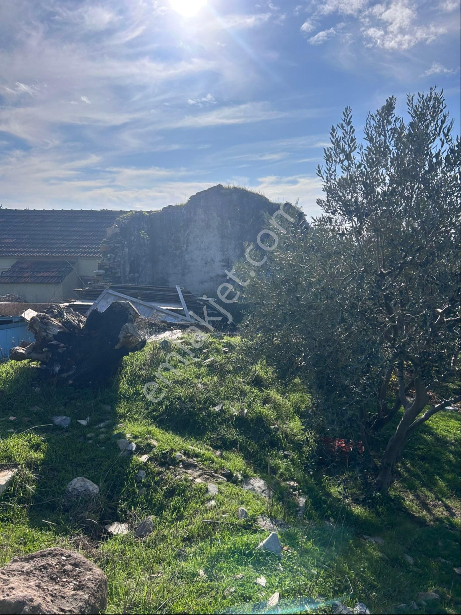Söke Güllübahçe Mahallesin’de Satılık Villa Projesi Yanı Arsa - Görsel 3