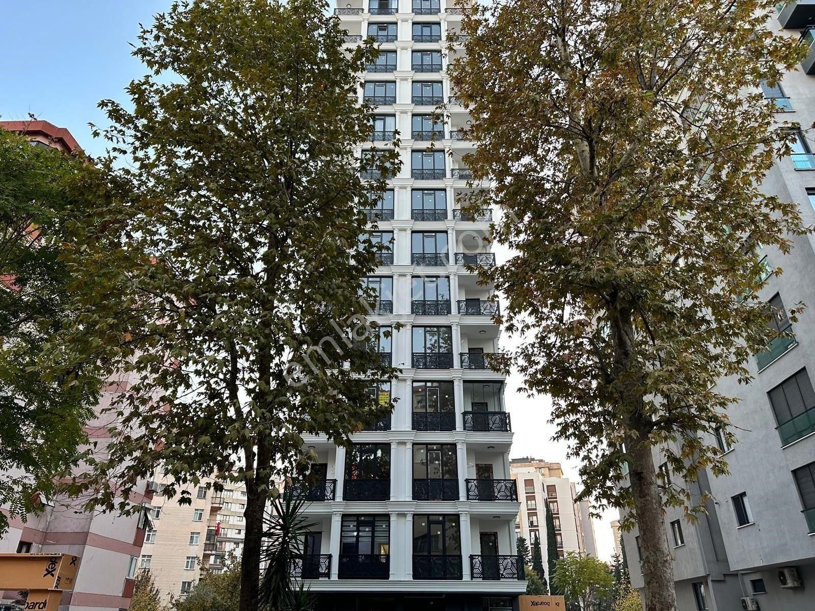 Kadıköy Bostancı Satılık Daire Şenesenevlerde 2+1 Net 75m2 Balkonlu Ebv Banyolu Fırsat Daire