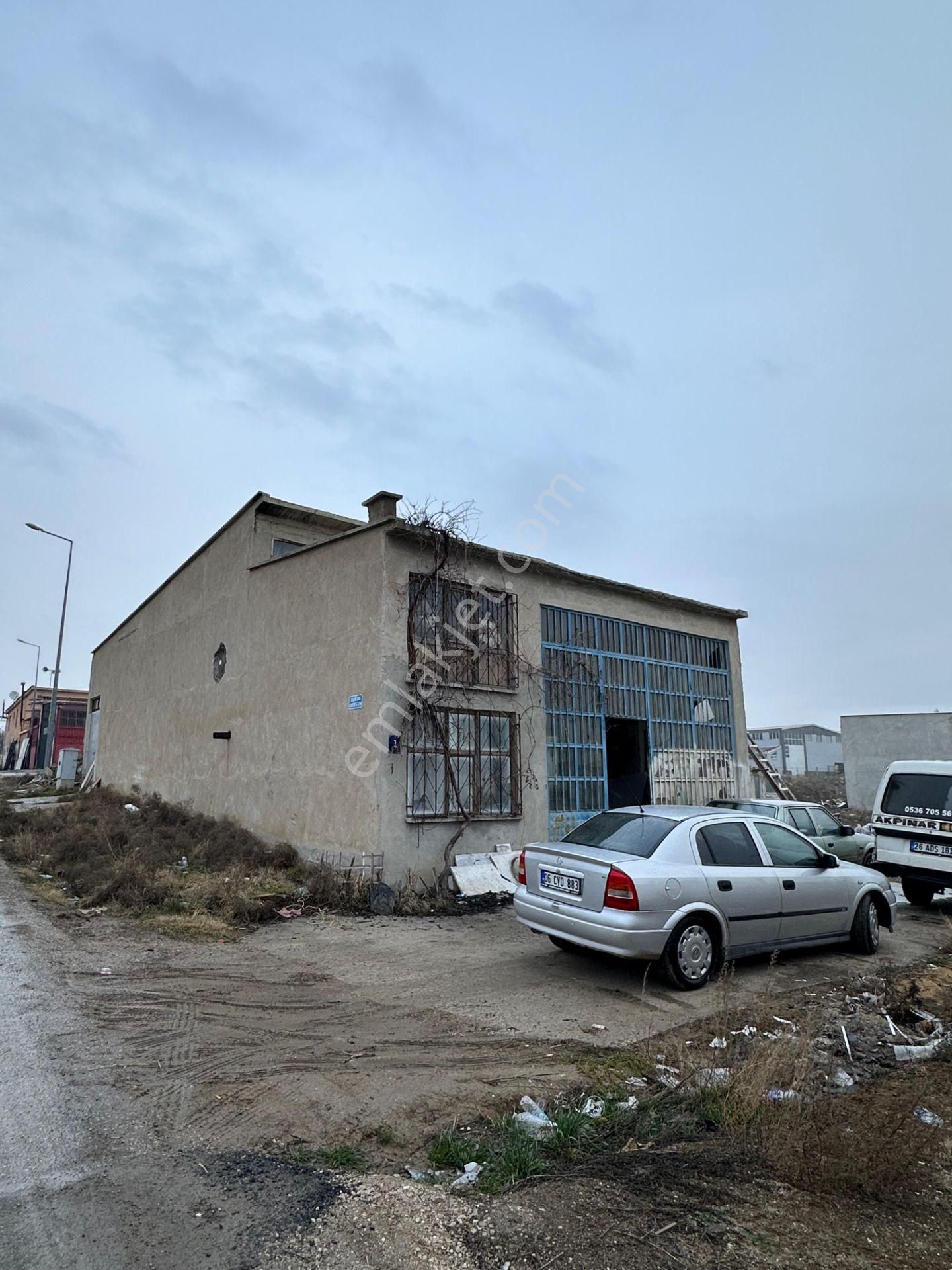 Gordion Emlak'tan Sanayi Sitesi Köşe Başı 288m2 Kullanım Dükkan - Görsel 2