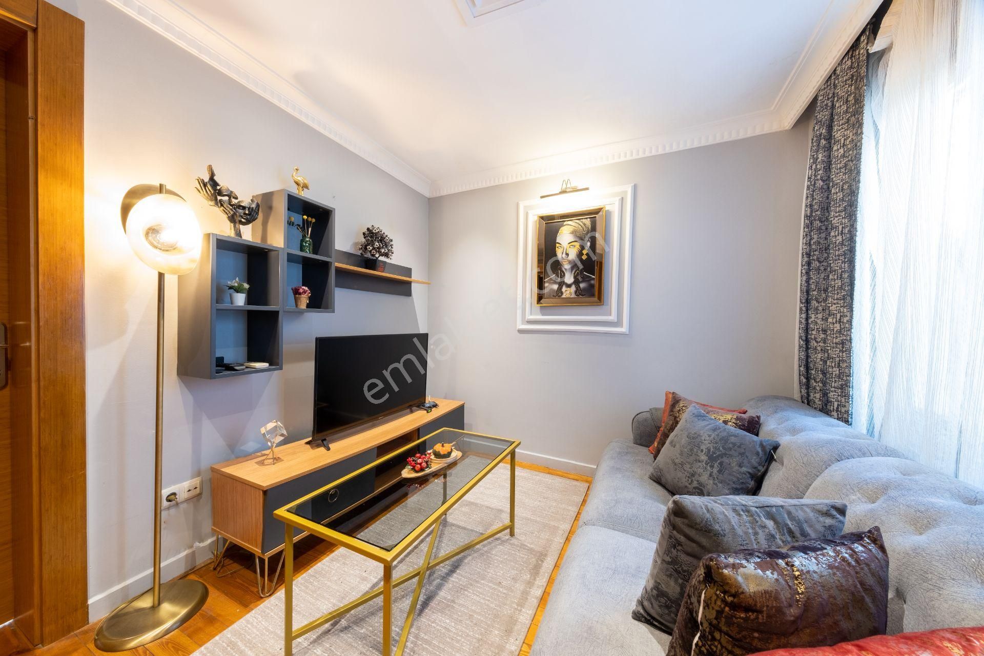 Beyoğlu Kemankeş Karamustafa Paşa Günlük Kiralık Daire Karaköy İskeleye Yakın 2+1 3+1 Vip Odalar