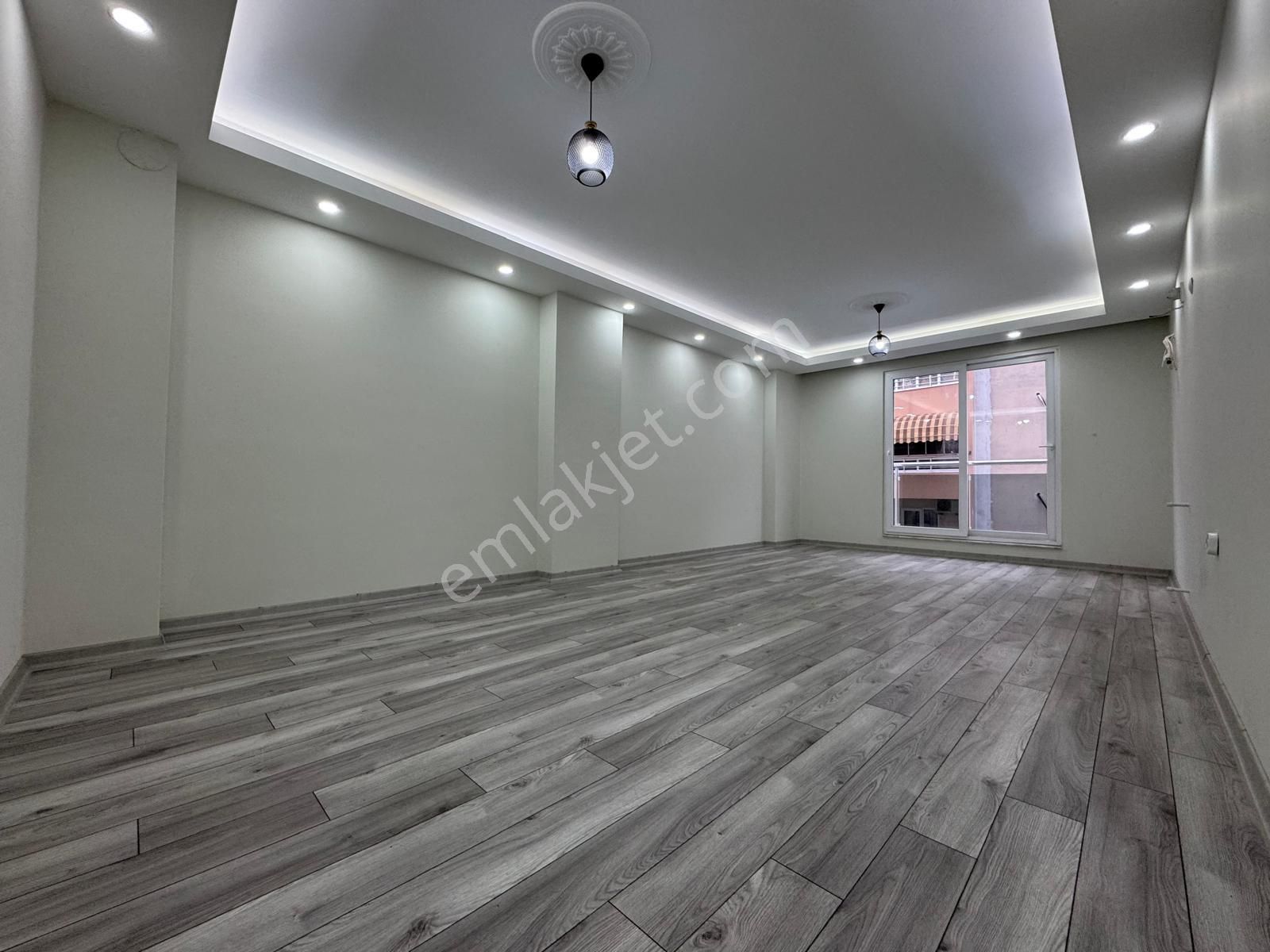 Muratpaşa Üçgen Satılık Daire Masrafsız 150m2 Luks Yapı Ulasım Sorunsuz Markantalya Yakını 3+1 Genıs Daıre!!!