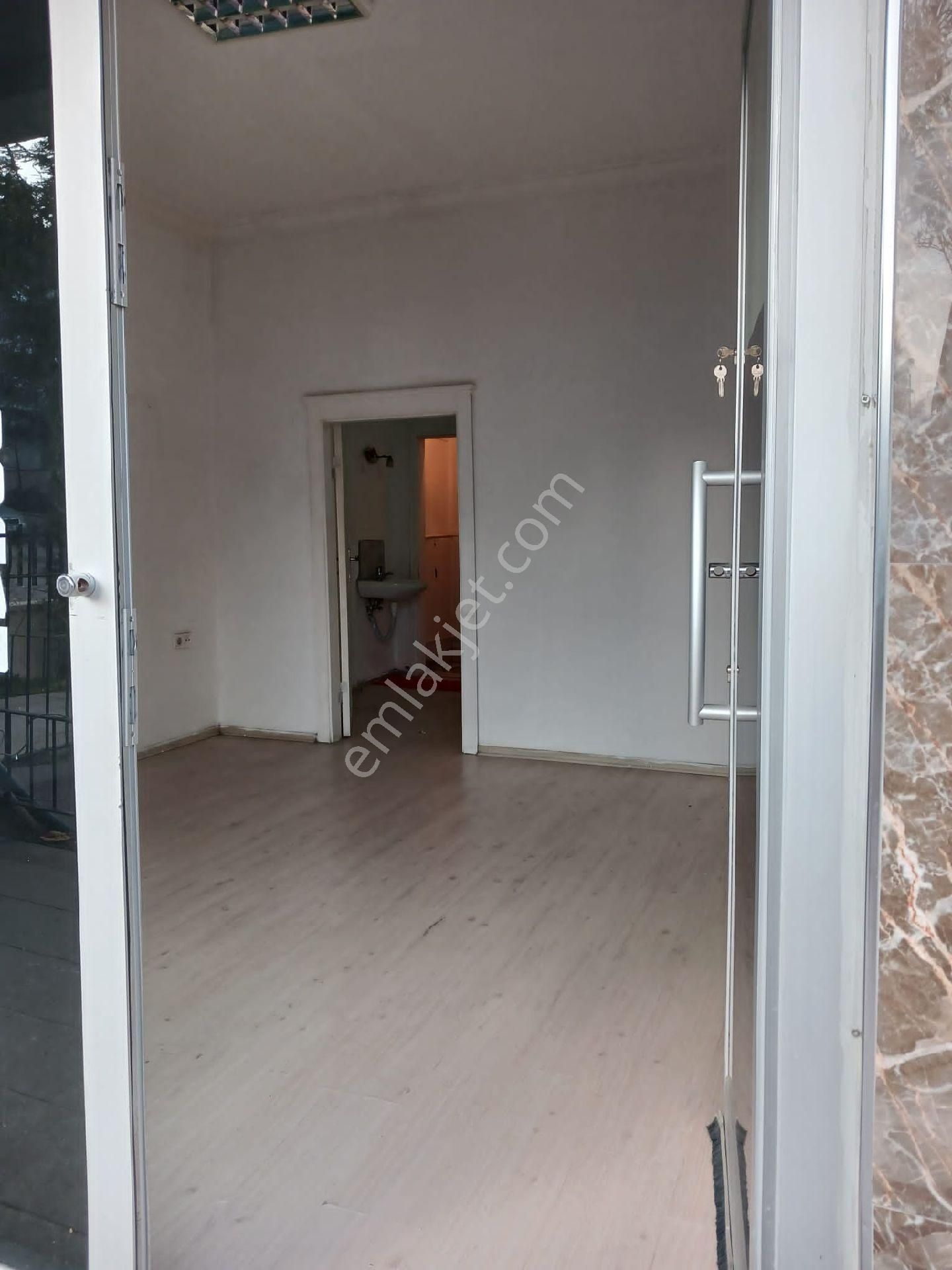 Çankaya Aydınlar Kiralık Dükkan & Mağaza Dikmen İğde Caddesi Kombili Dükkan