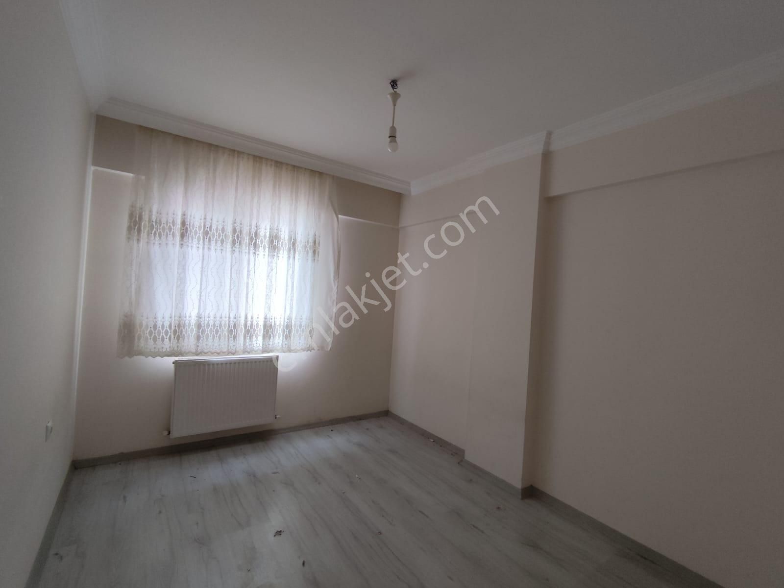 Yunusemre Muradiye Kiralık Daire Karaali Tarafında Kiralık 2+1