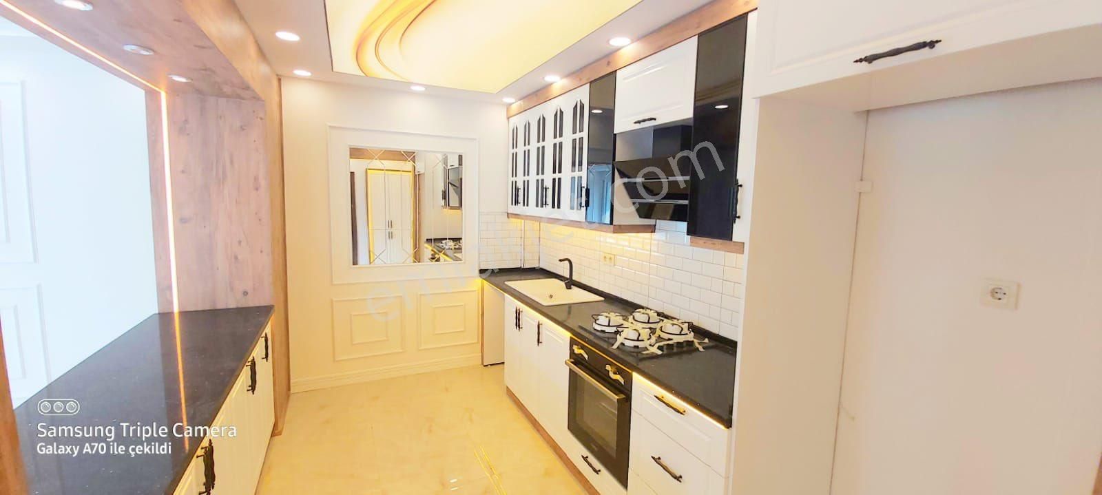 İzmir Esenyalı Da Satılık Lüks Daire 3+1 - Görsel 32