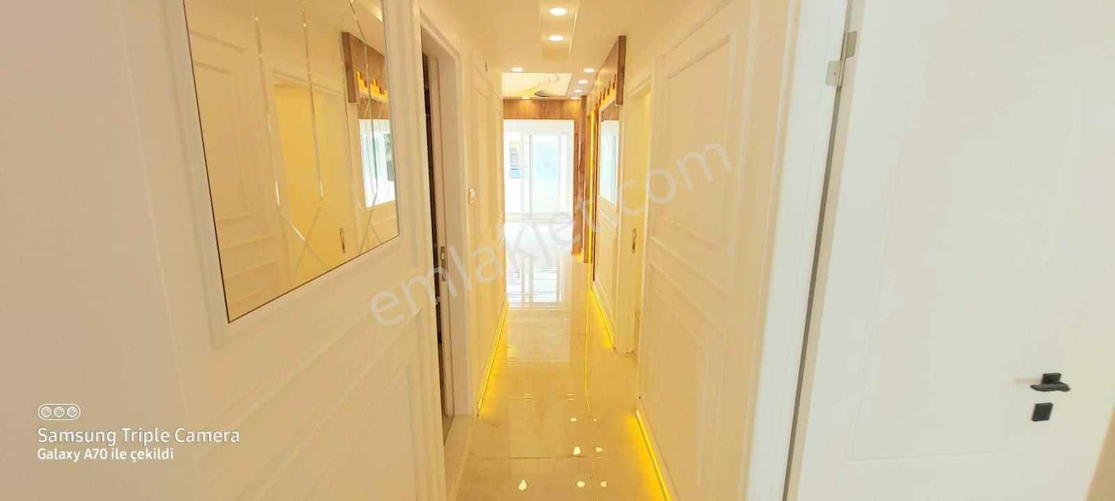 İzmir Esenyalı Da Satılık Lüks Daire 3+1 - Görsel 15