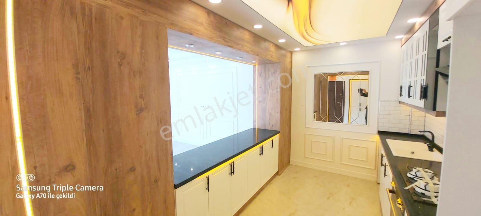 İzmir Esenyalı Da Satılık Lüks Daire 3+1 - Görsel 5