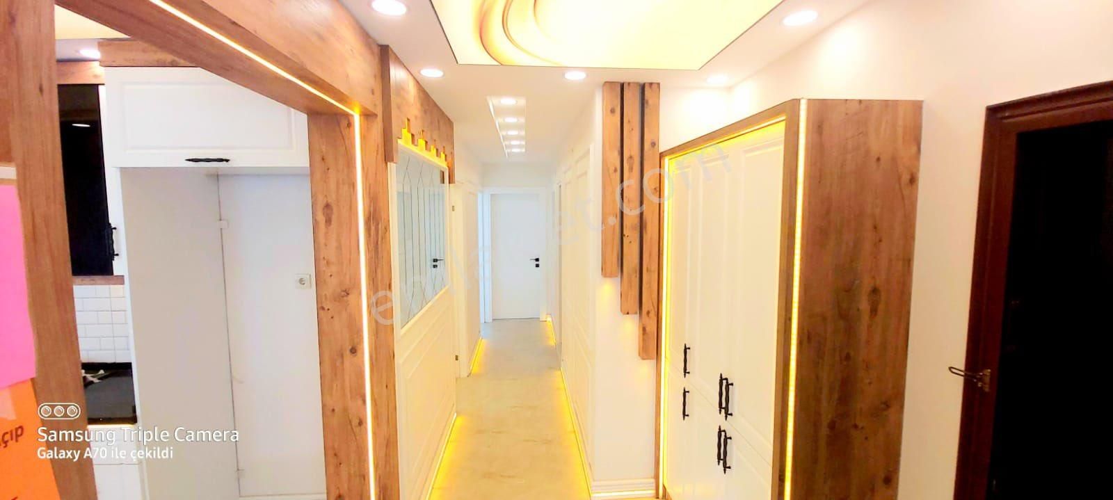 İzmir Esenyalı Da Satılık Lüks Daire 3+1 - Görsel 3