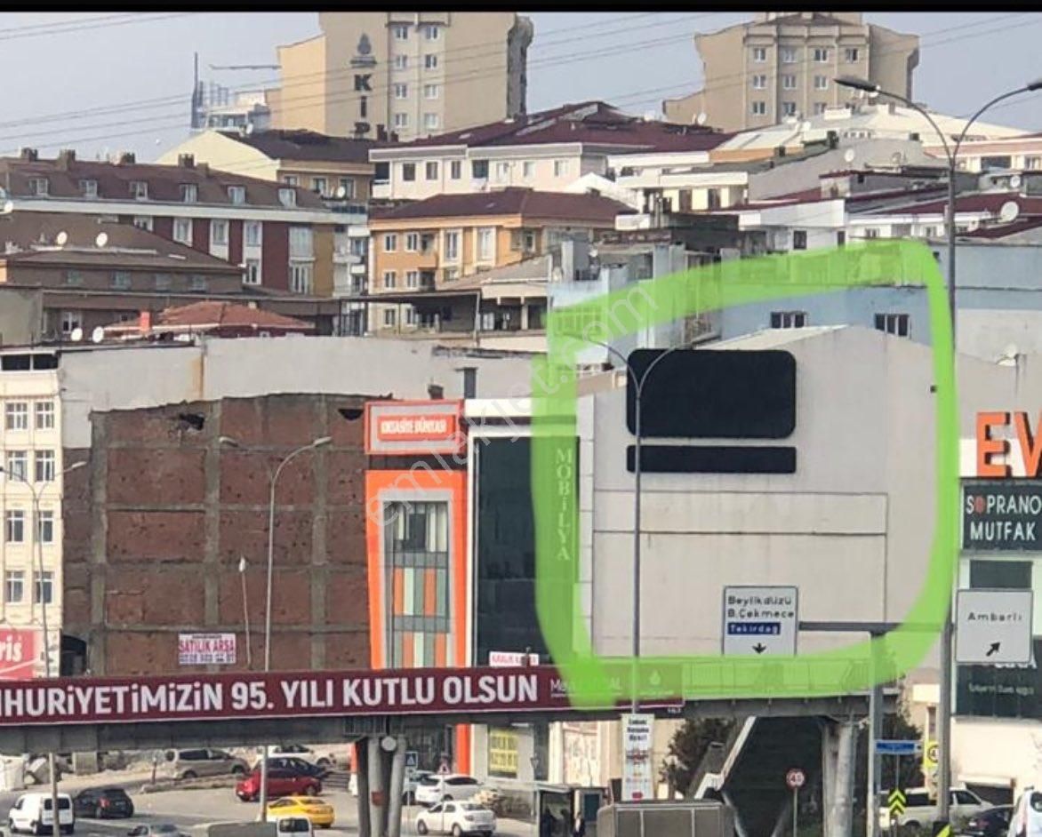 İstanbul Esenyurt Kiralık İşhanı E 5 Üzerinde Tabela Değeri Yuksek