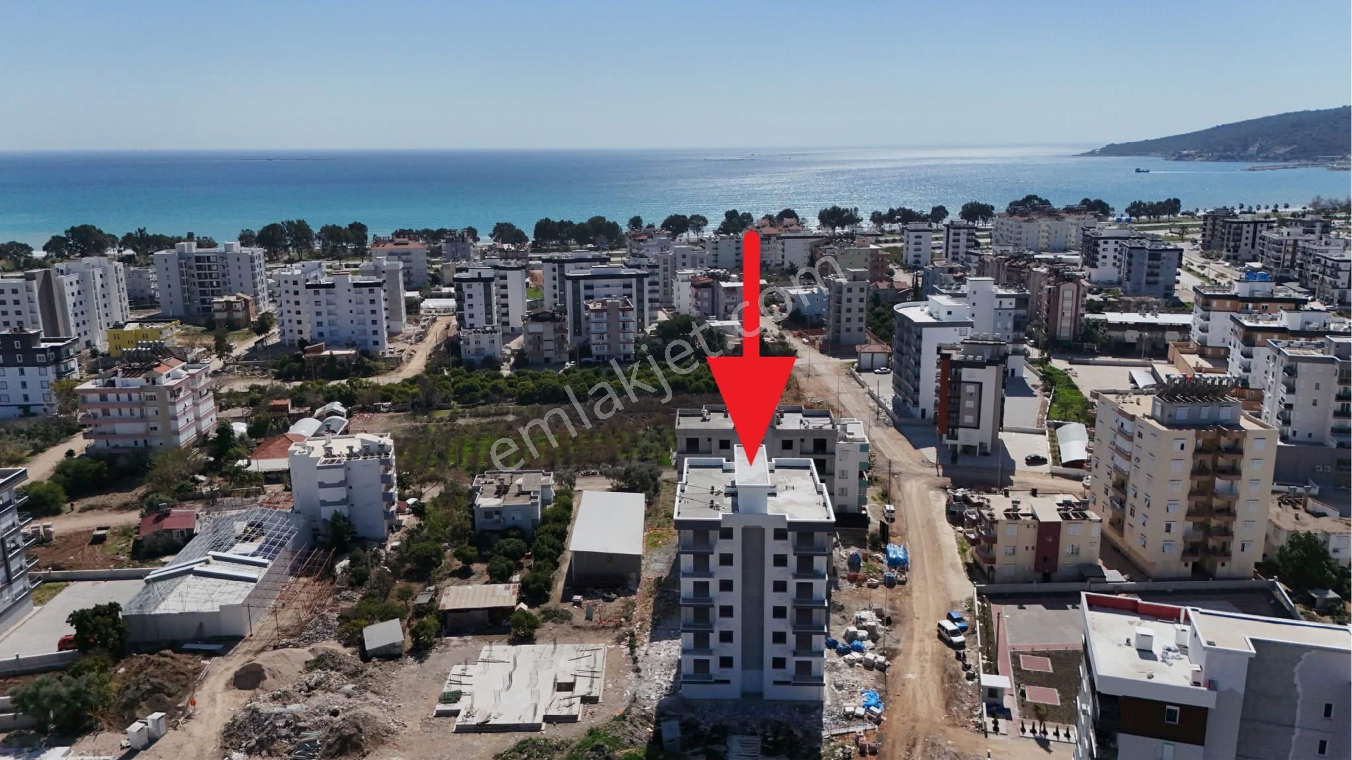 Finike Kum Kiralık Daire Ana Yol Kenarında Lüks Site İçi 2+1 Fırsat Daire