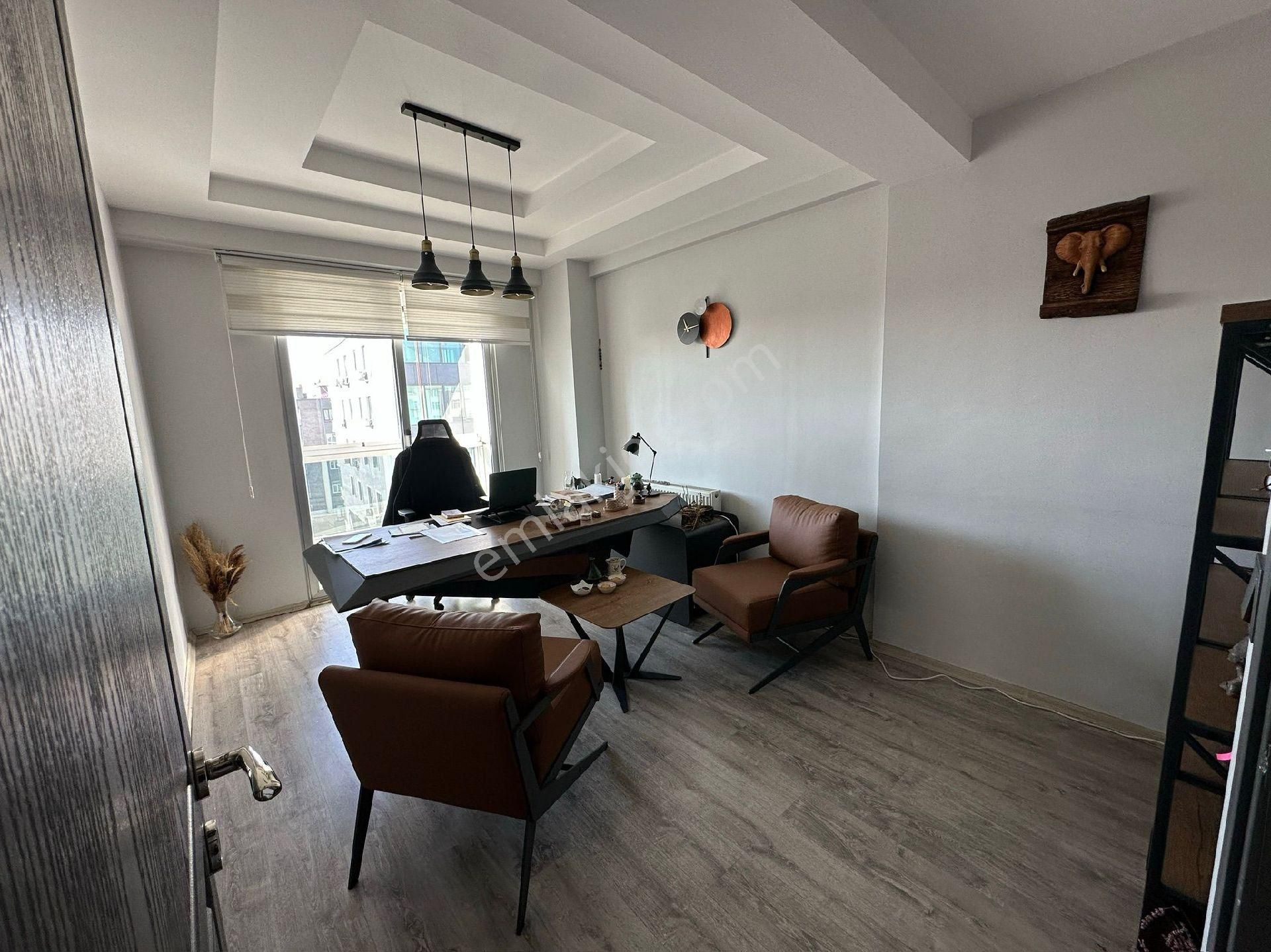 Yenişehir Yenişehir Satılık Ofis Adliye Civarı Satılık 3+1 Büro