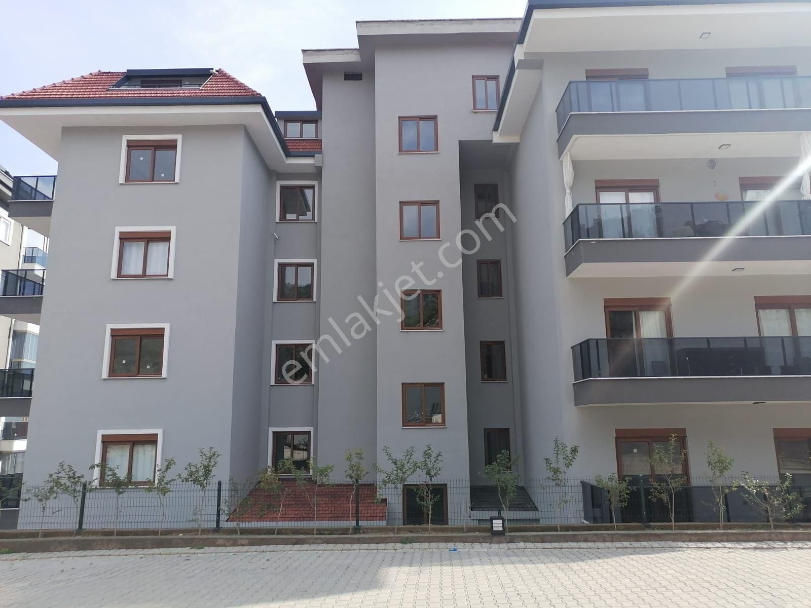 Alanya Çıplaklı Satılık Daire Alanya/çıplaklı Mah. Yeni Bina 2+1 80m2 Satılık Daire