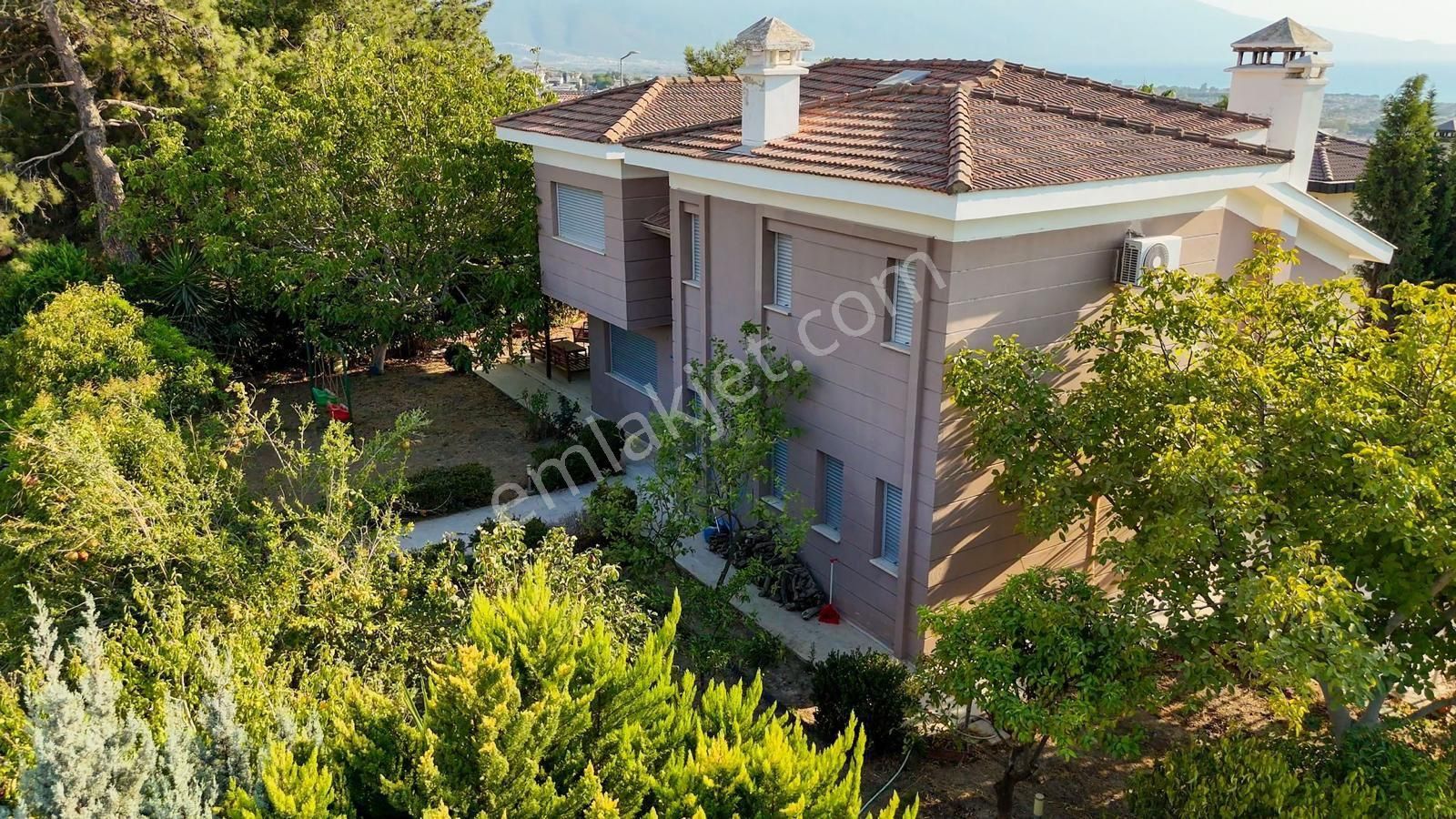 1000 M² Arsa İçerisinde Deniz Manzaralı Tek Müstakil Villa... - Görsel 2