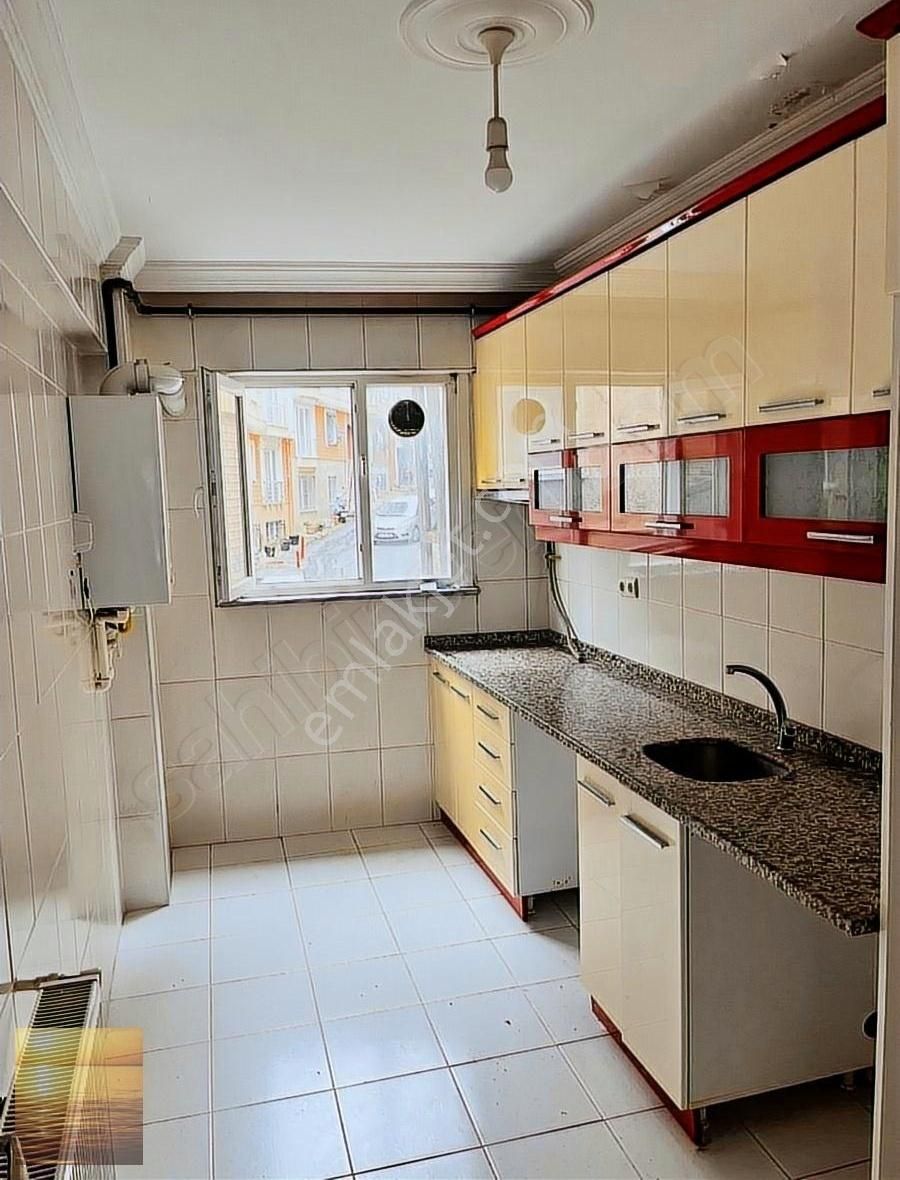 Beyoğlu Piri Paşa Kiralık Daire Haliç Sahile 2 Dakika Mesafede 2+1 Kiralık Daire