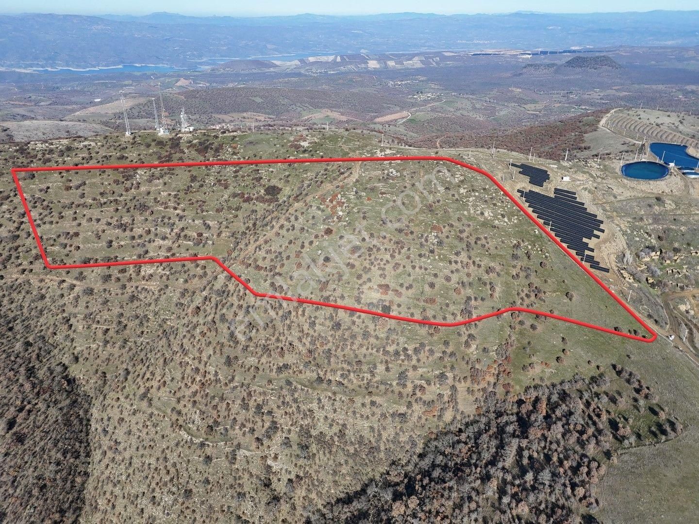 Salihli İğdecik Satılık Tarla Salihli İğdecik'te Satılık 87800 M2 Marjinal Arazi