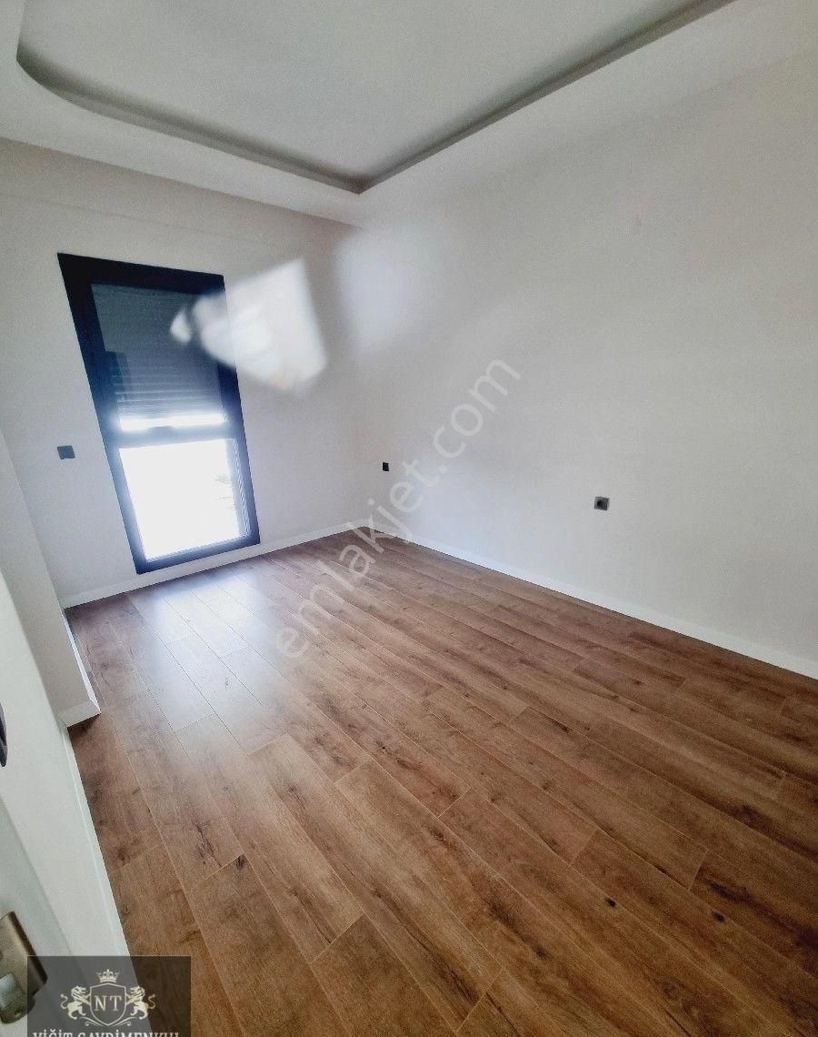 Kusadası Degırmenderede Sıfır Çıft Banyolu 2+1 Daıre - Görsel 10