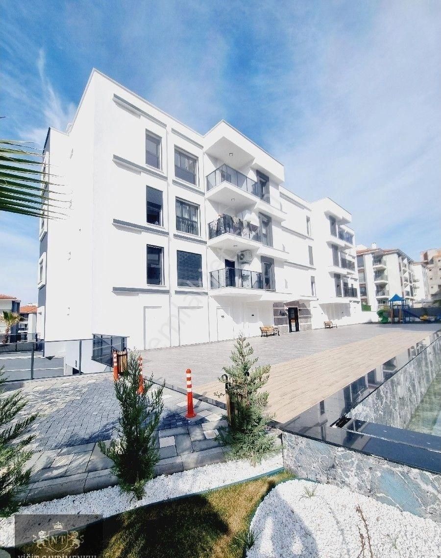 Kusadası Degırmenderede Sıfır Çıft Banyolu 2+1 Daıre - Görsel 12