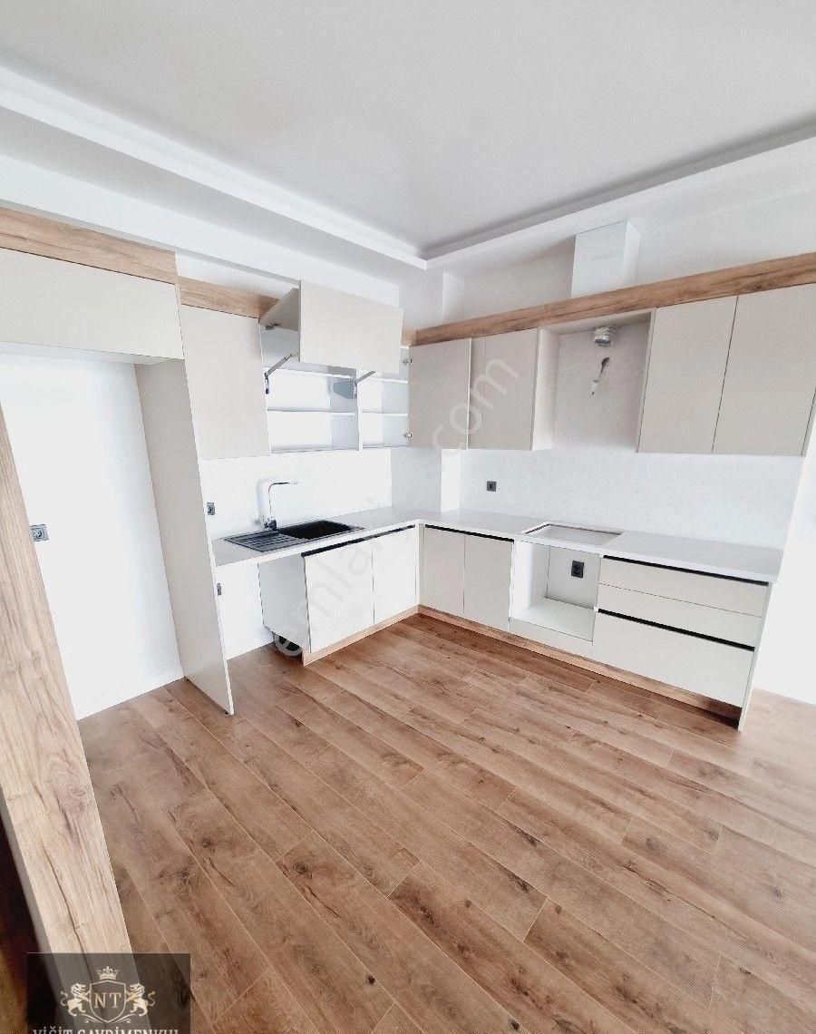 Kusadası Degırmenderede Sıfır Çıft Banyolu 2+1 Daıre - Görsel 2