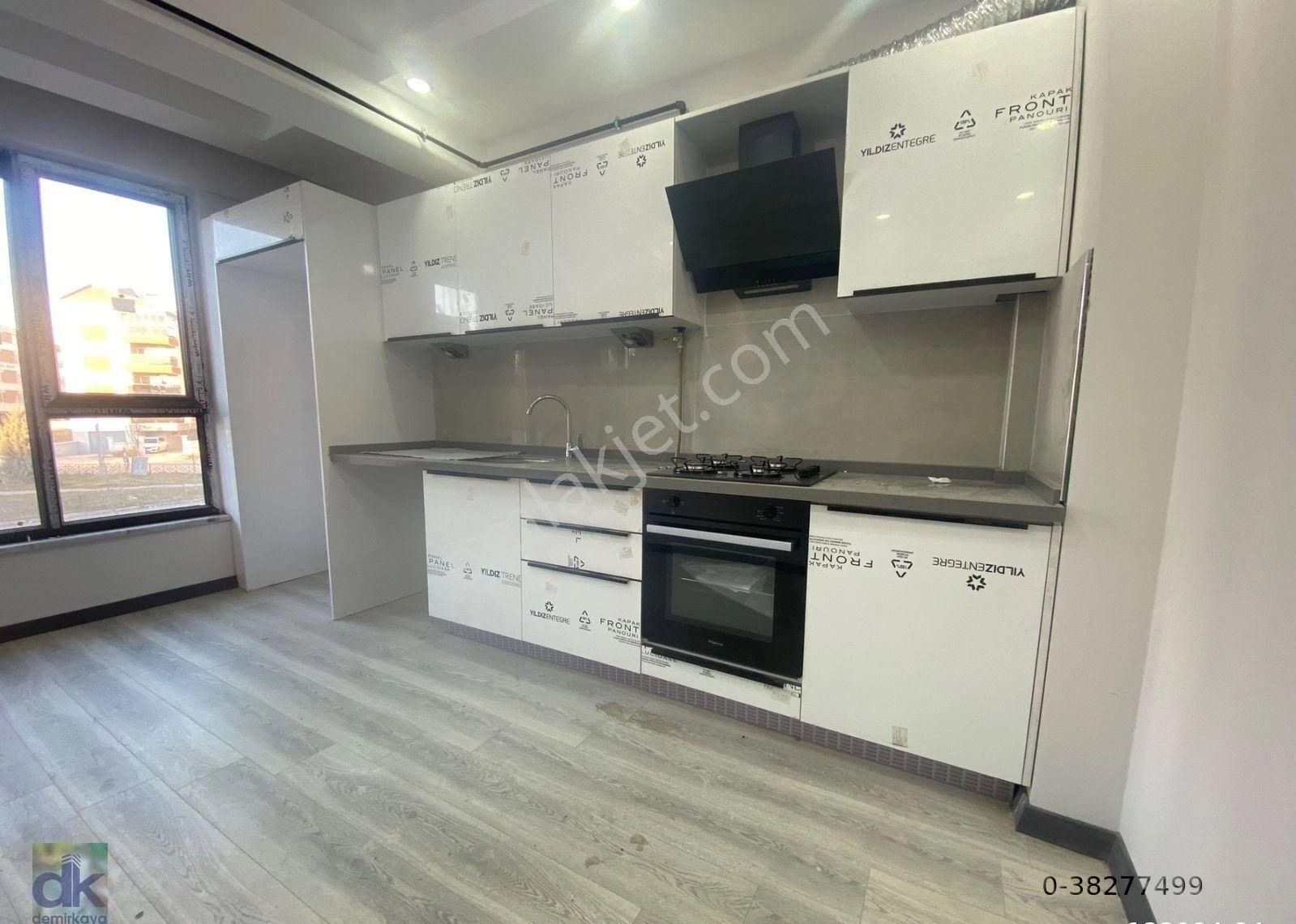 Odunpazarı Emek Satılık Daire Emek Mahallesinde Site İçi Satılık 110 M2 2+1 Satılık Daire