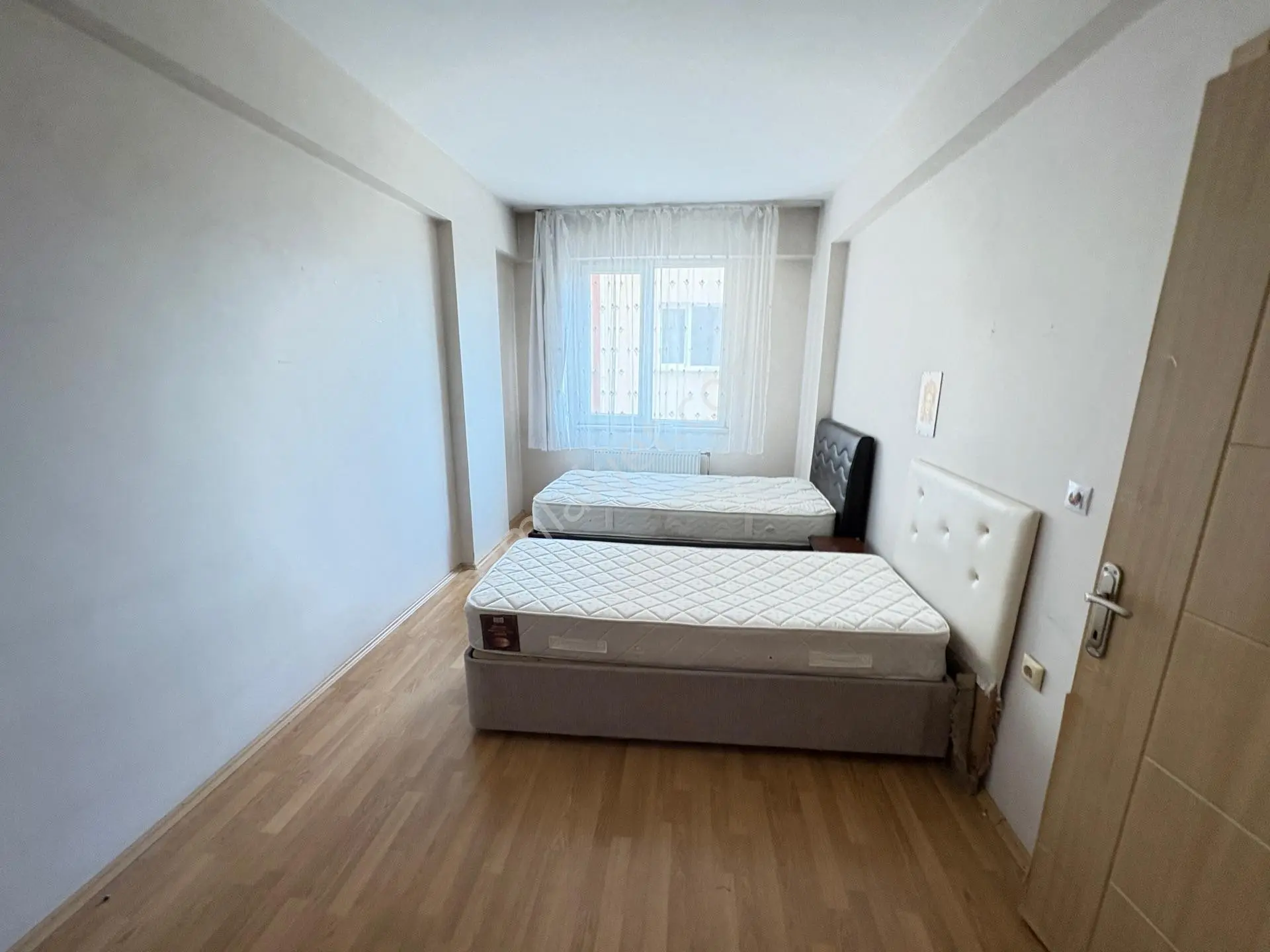 Marmara'dan Zübeyde Hanım Parkı Civarı 2+1 Kiralık Daire - Görsel 4