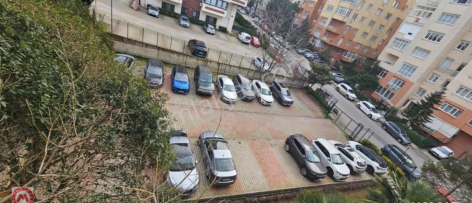 Maltepe Altayçeşme Kiralık Daire Altayçeşme Kayalarkent Sitesinde Metroya Yürüme Mesafesinde 3+1